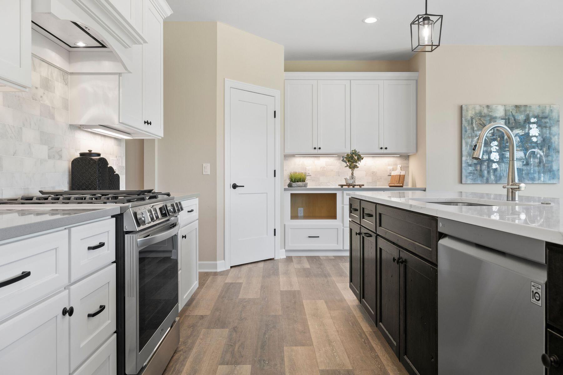 N75W25212 Beverly Ln