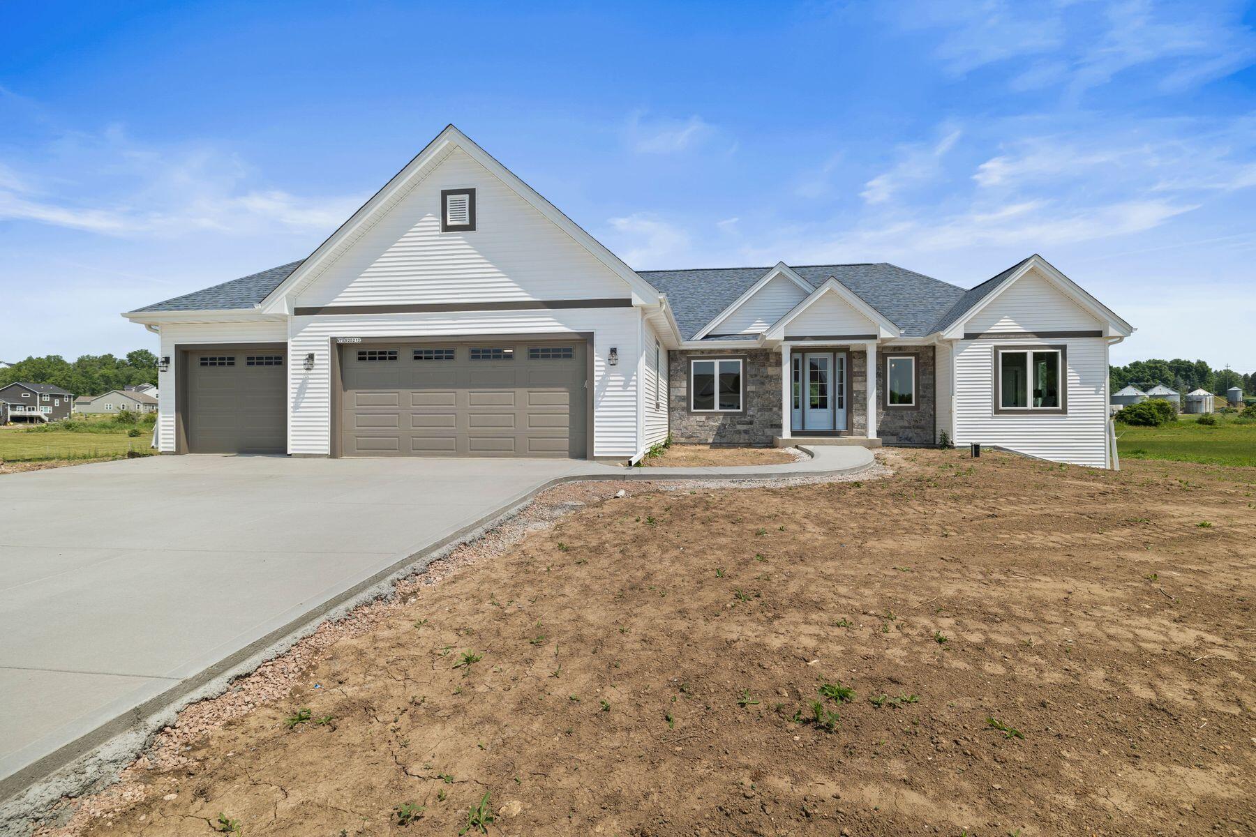 N75W25212 Beverly Ln
