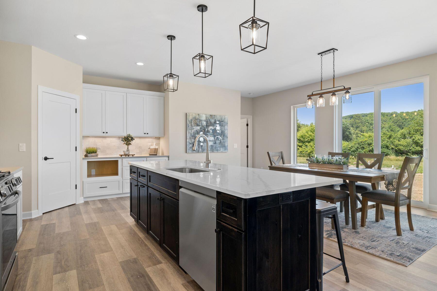 N75W25212 Beverly Ln