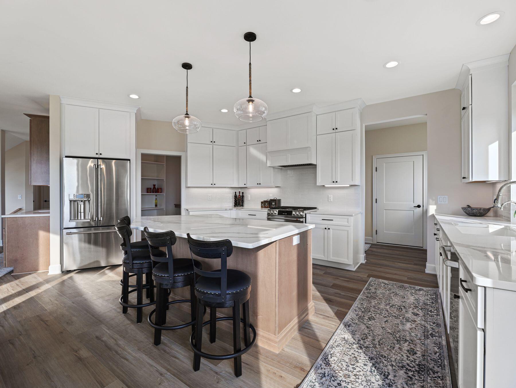 W150N11716 Mistletoe Ct