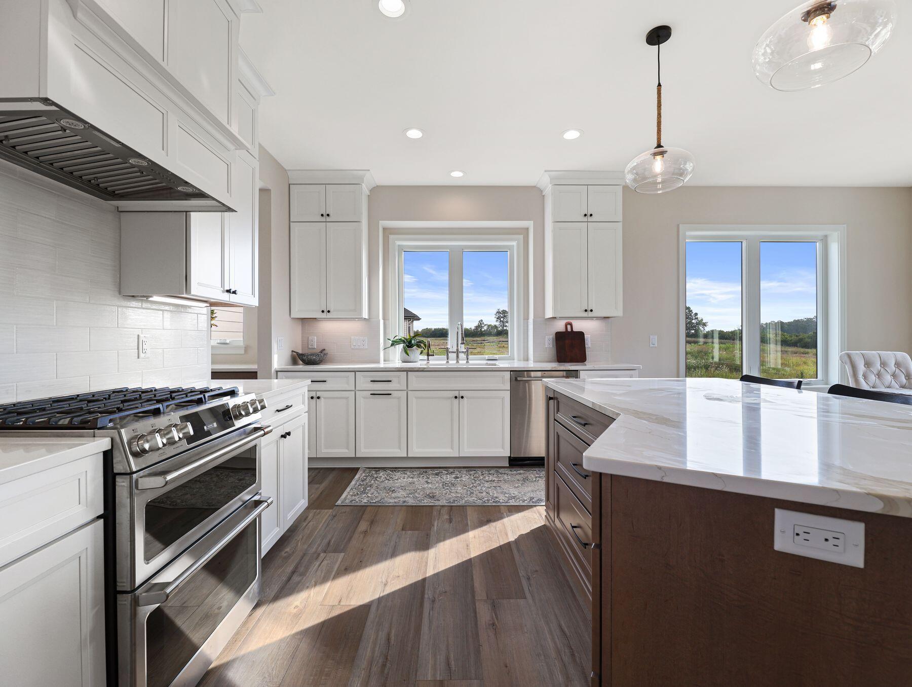 W150N11716 Mistletoe Ct