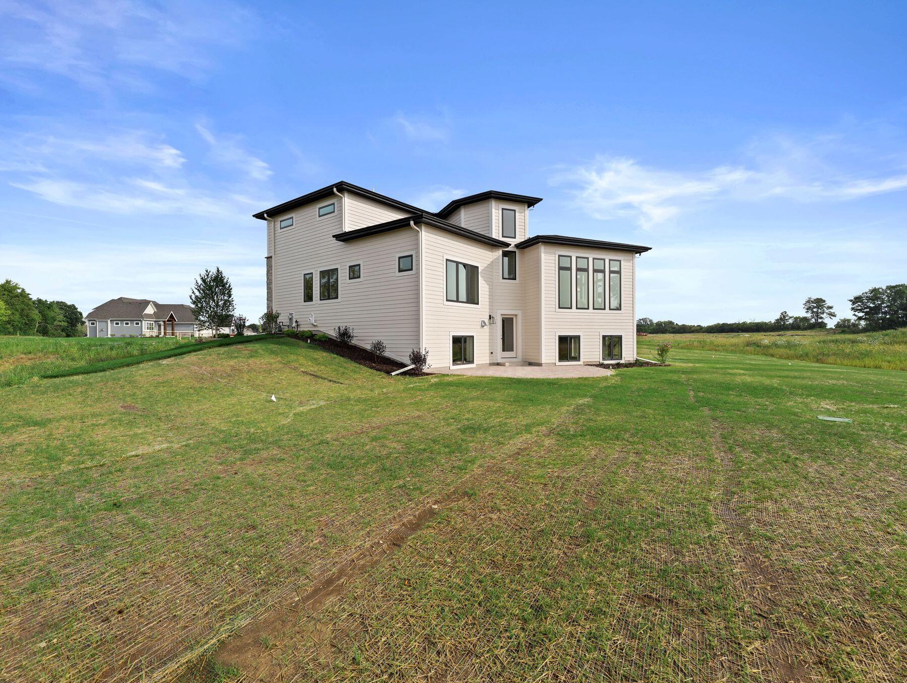 W150N11716 Mistletoe Ct