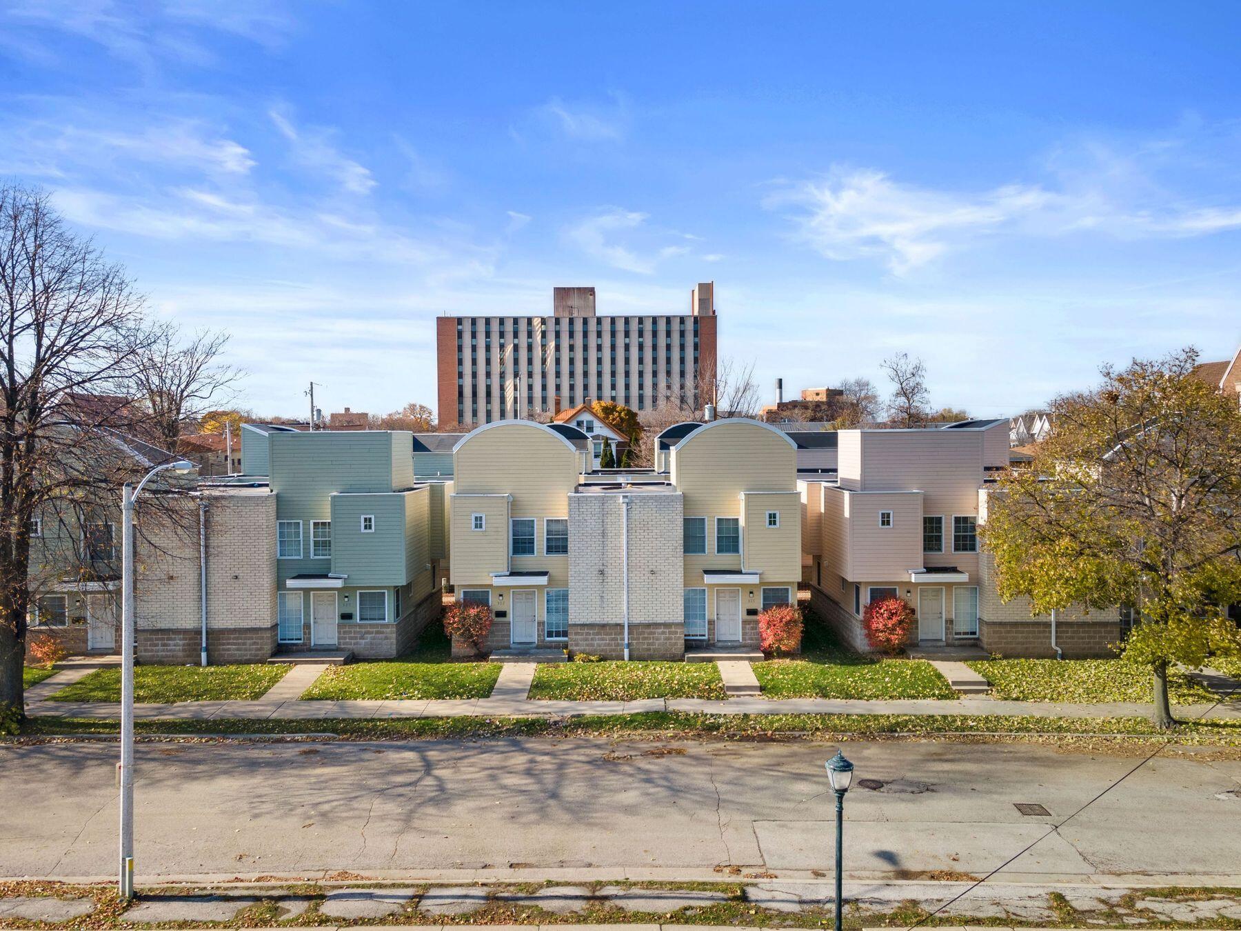 923 N 19th St 939