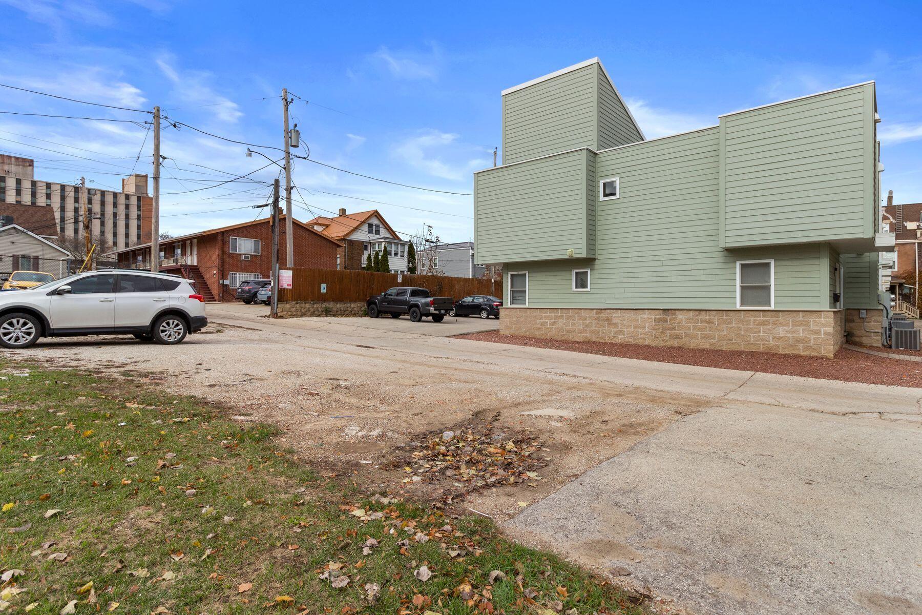 923 N 19th St 939