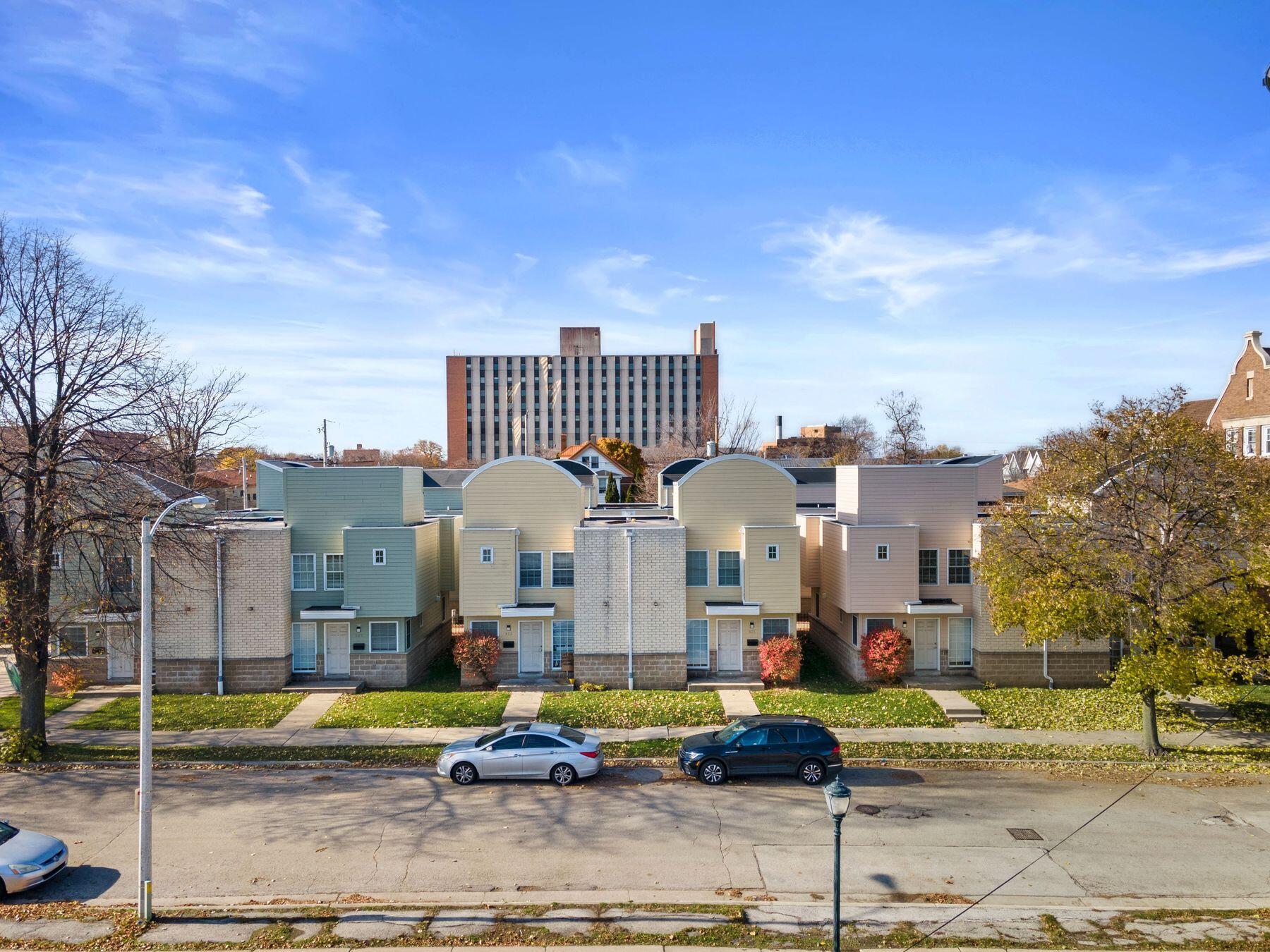 923 N 19th St 939