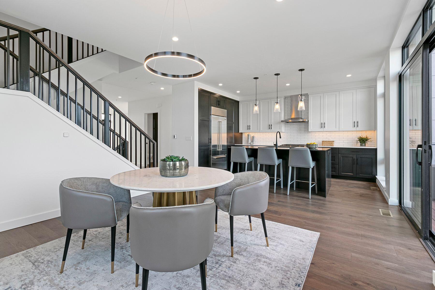 1144 Brookwood Dr