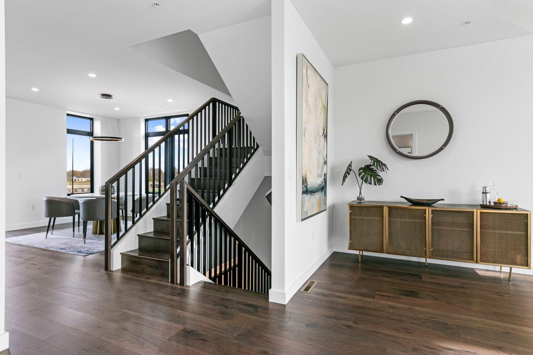 1144 Brookwood Dr