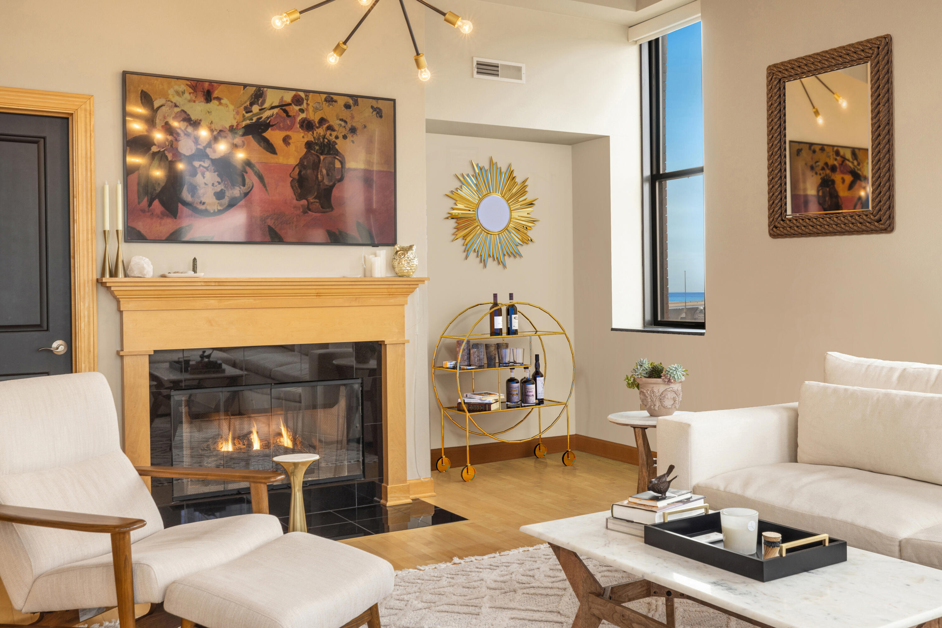 400 N Broadway - 903