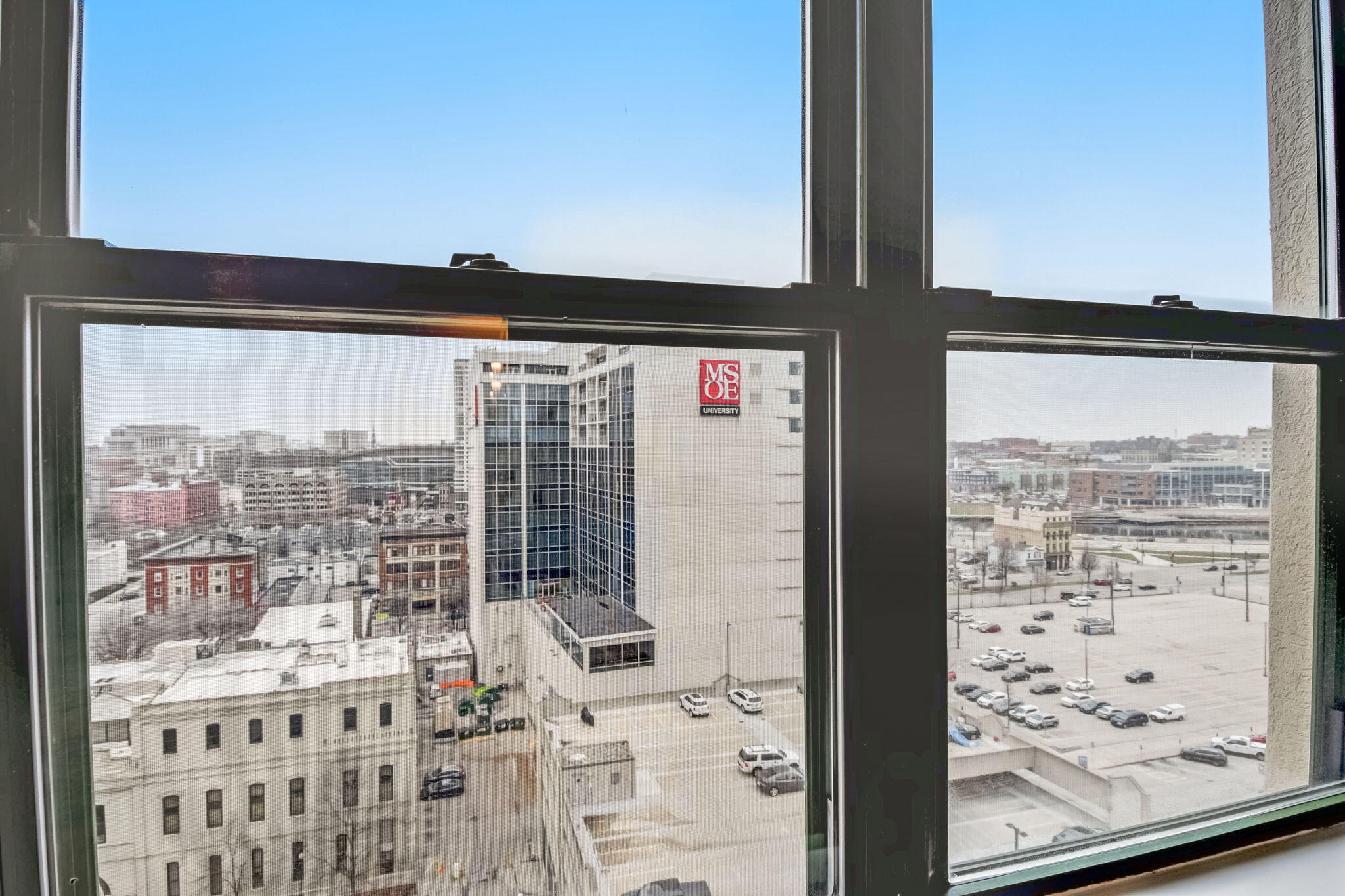 270 E Highland Ave 1244