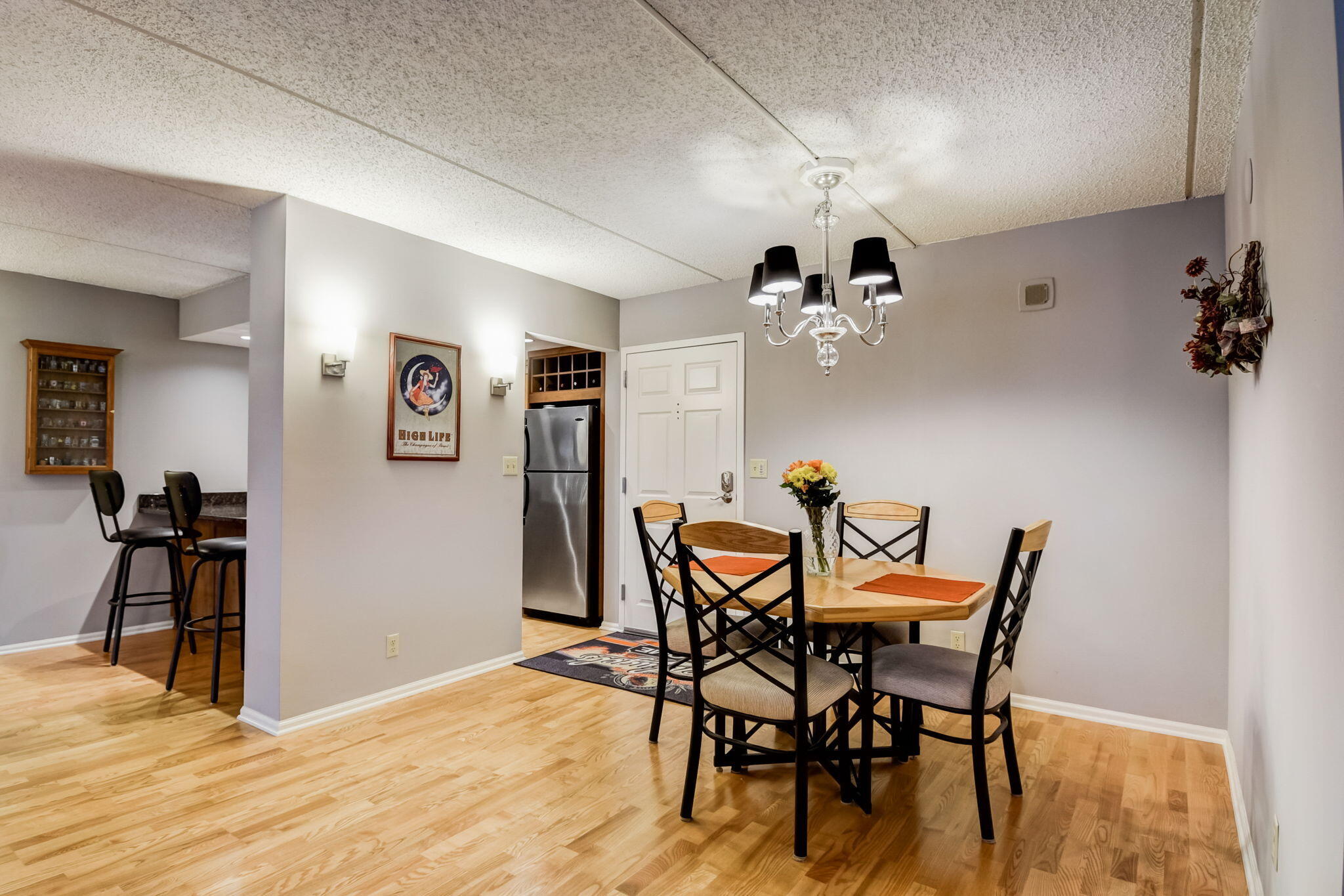 270 E Highland Ave 1244