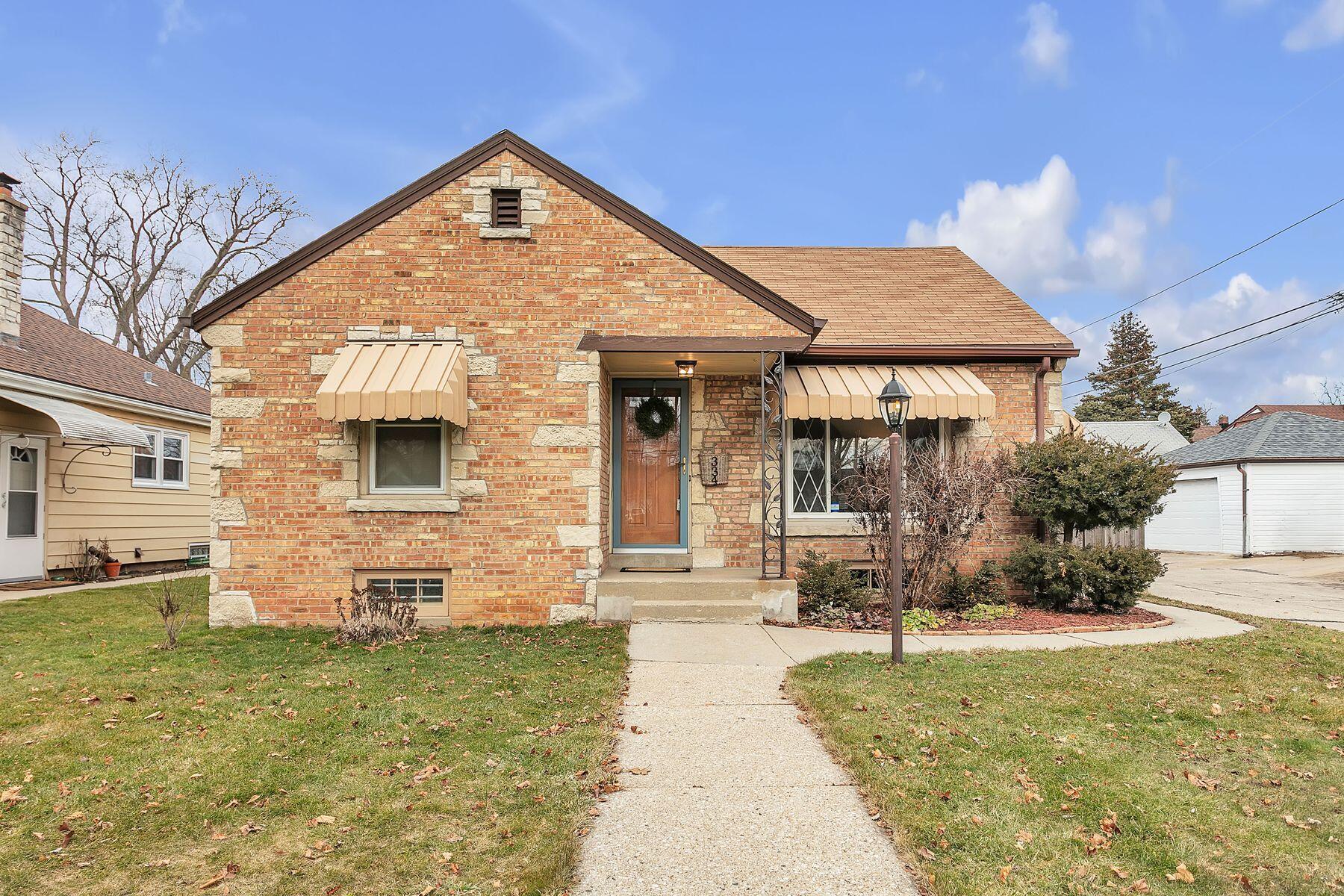 334 E Wilbur Ave