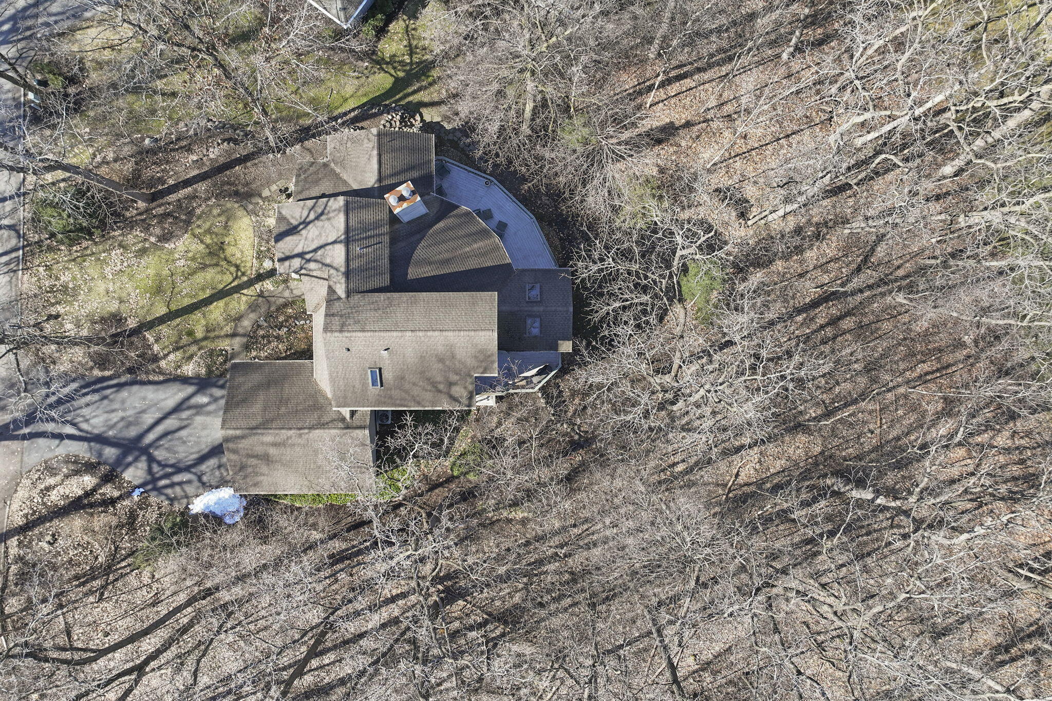 407 Deerpath West -