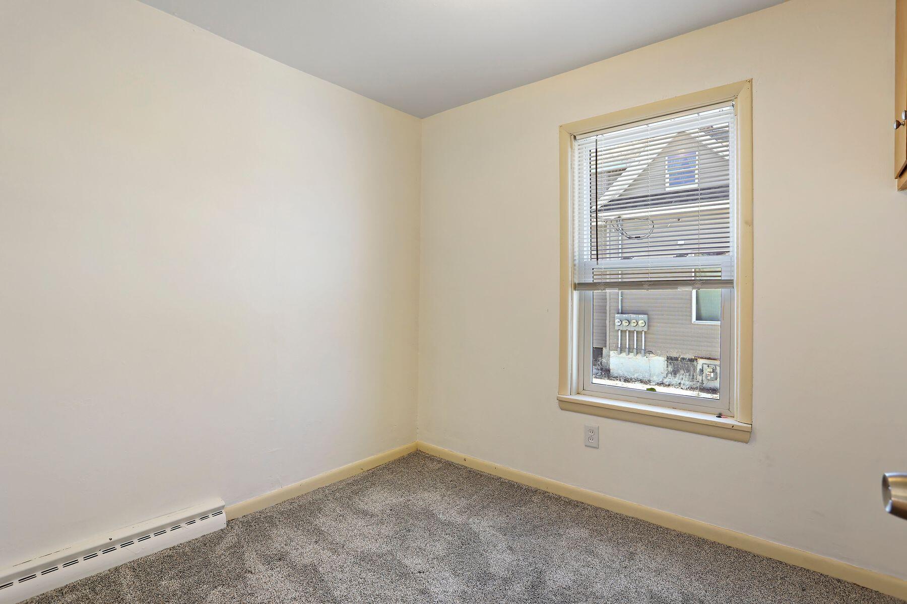 1130 Baker St