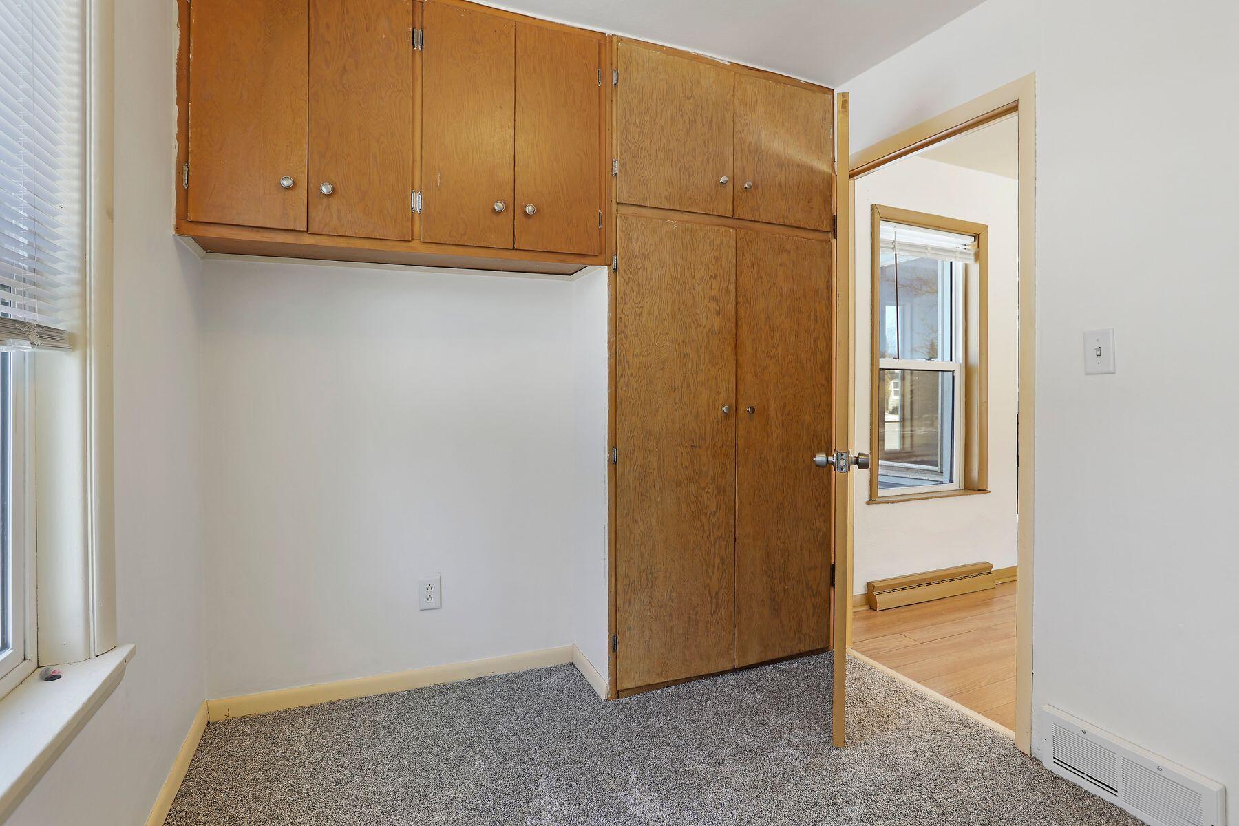 1130 Baker St