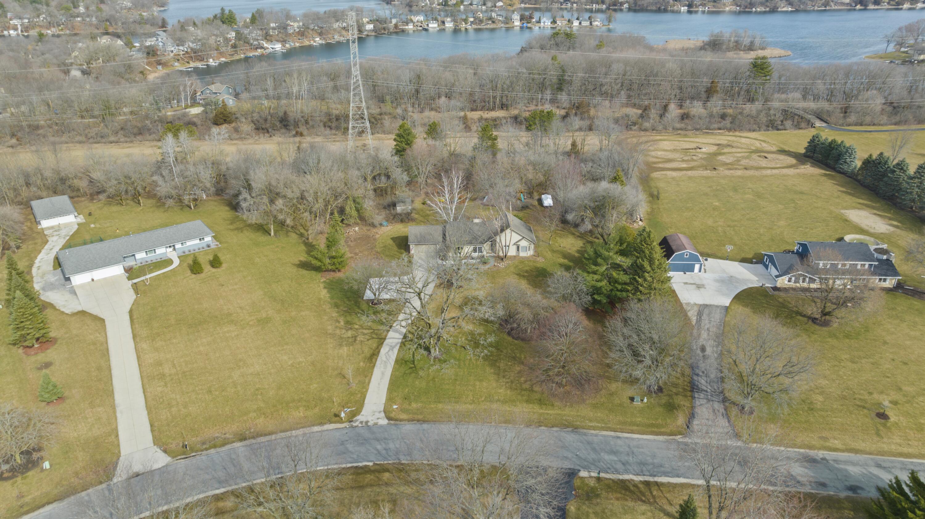 N77W28784 Appaloosa Ln