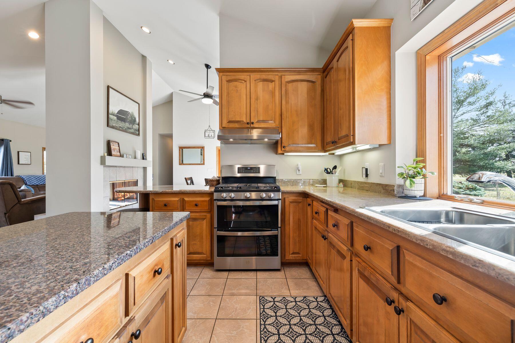 N77W28784 Appaloosa Ln