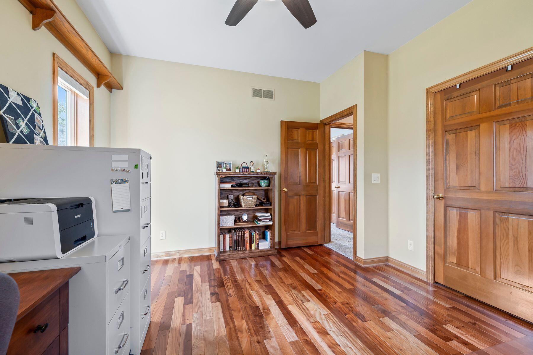 N77W28784 Appaloosa Ln