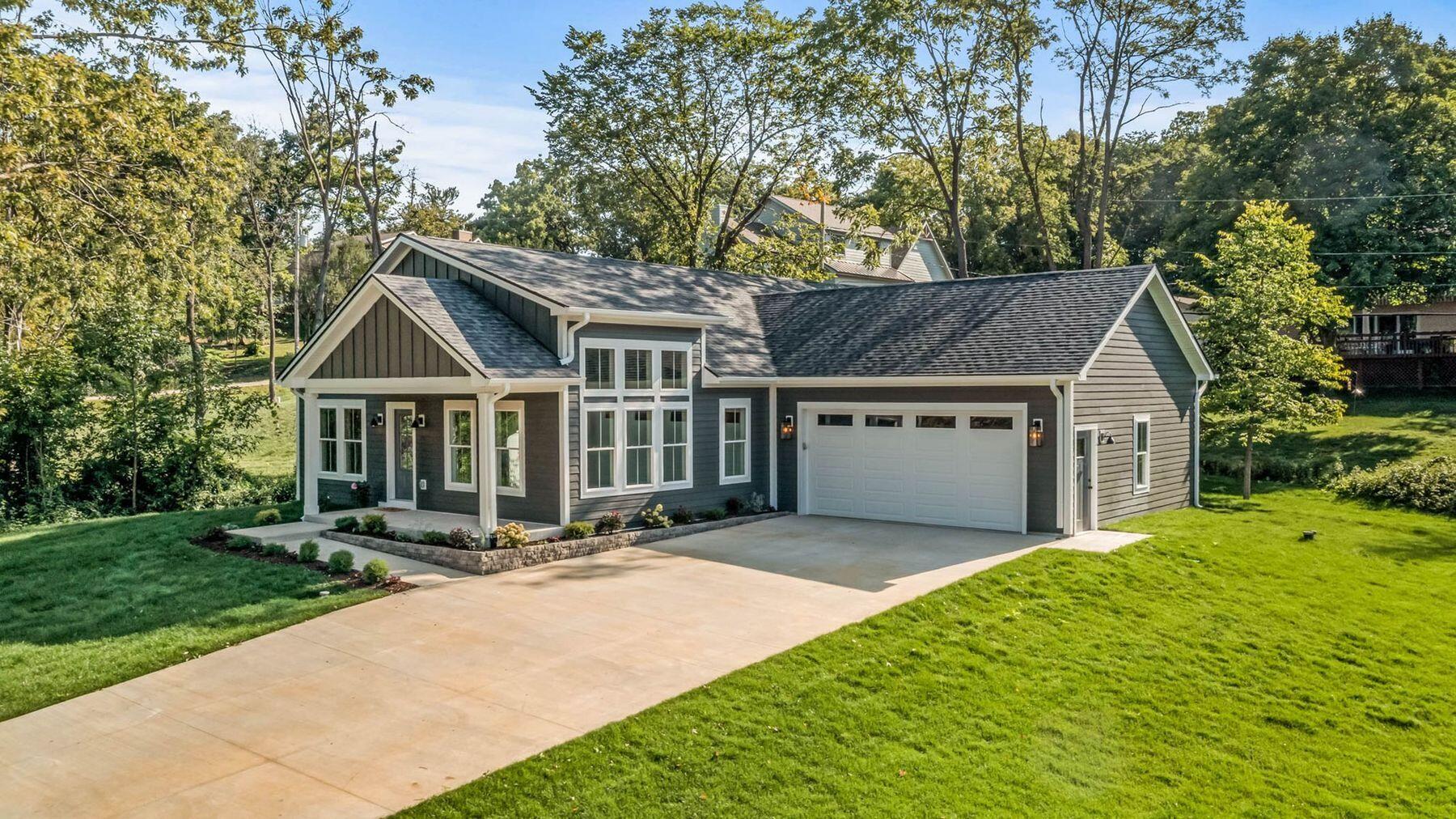 N2422 Shady Side Dr