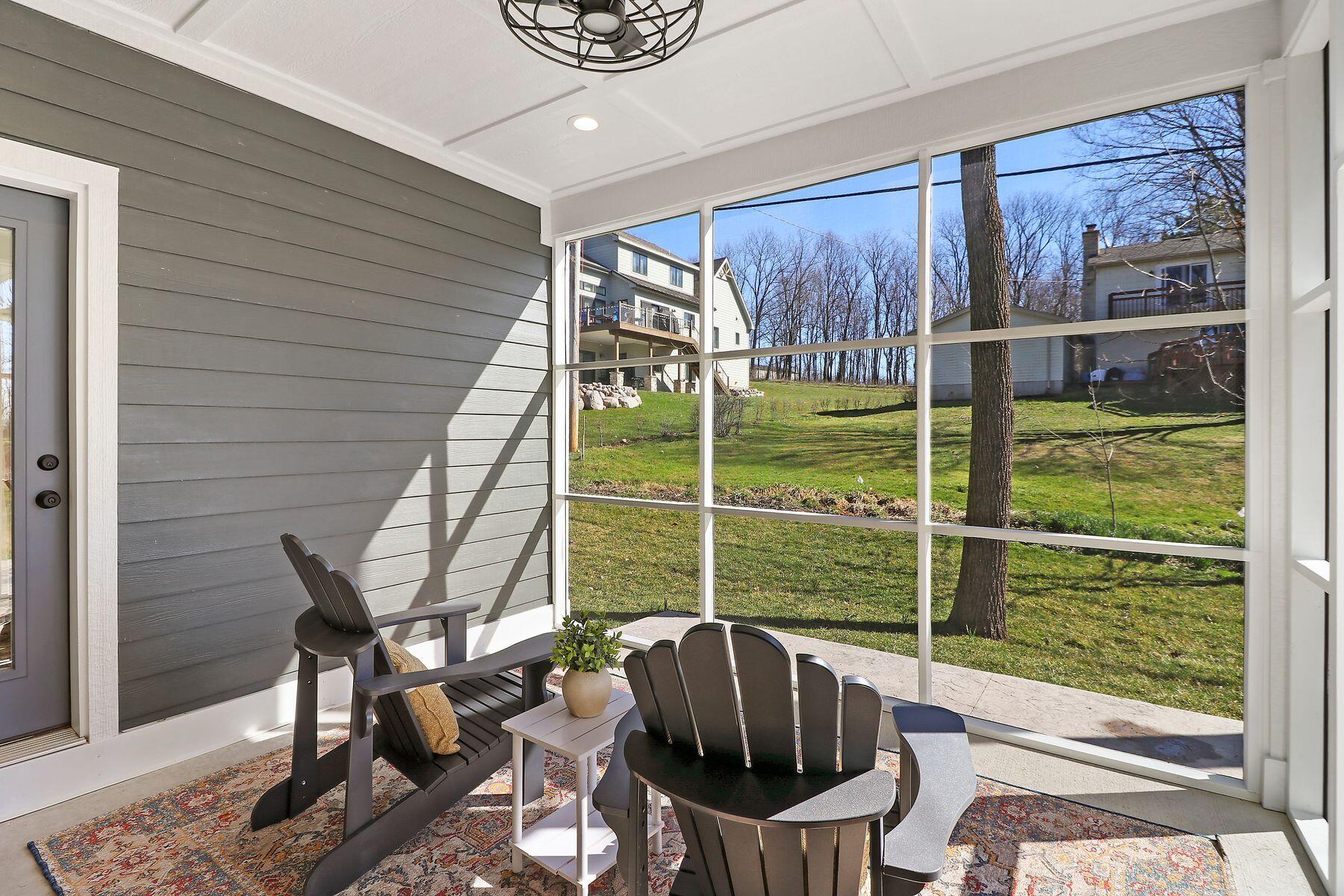 N2422 Shady Side Dr