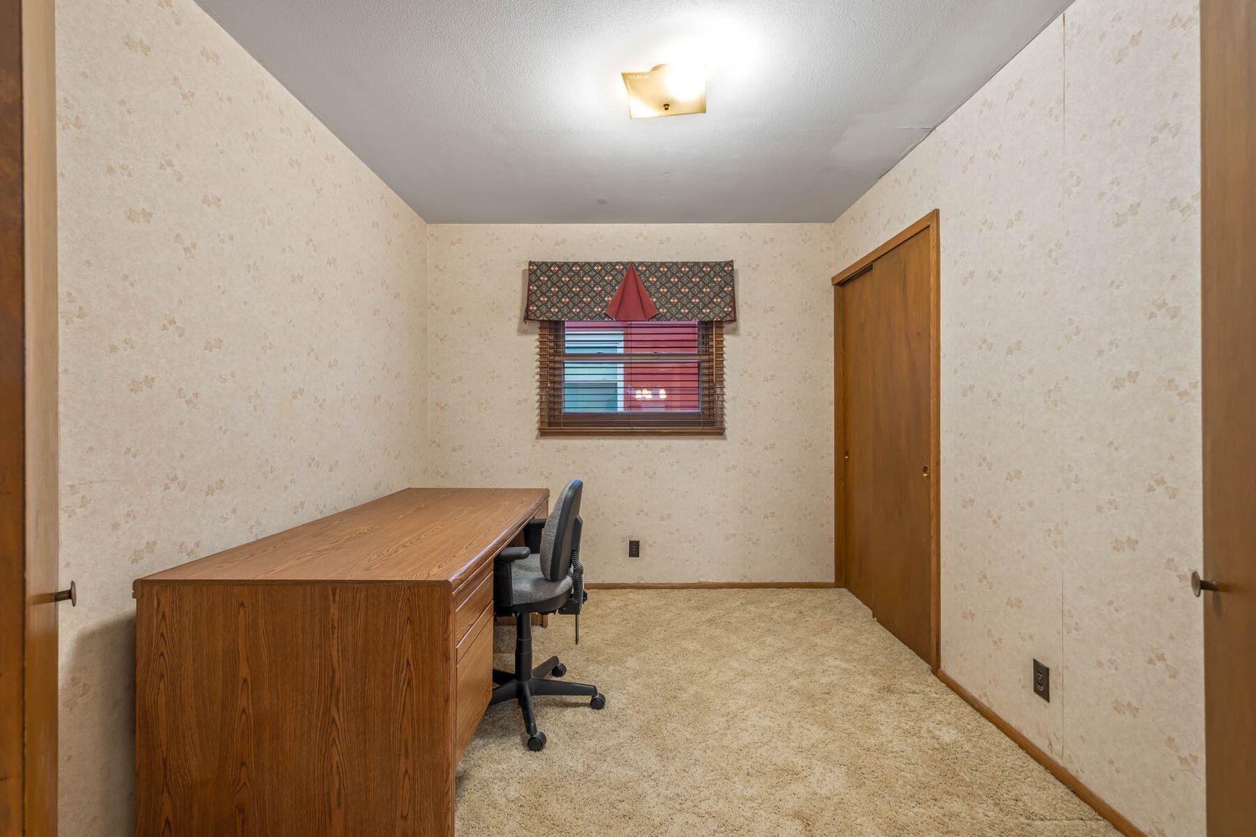 11511 W Wisconsin Ave