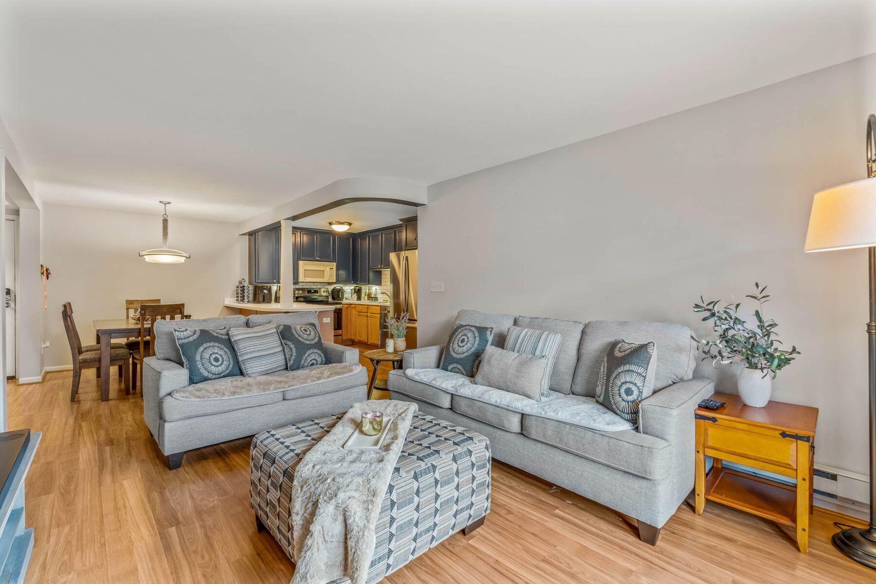 1108 N St 231