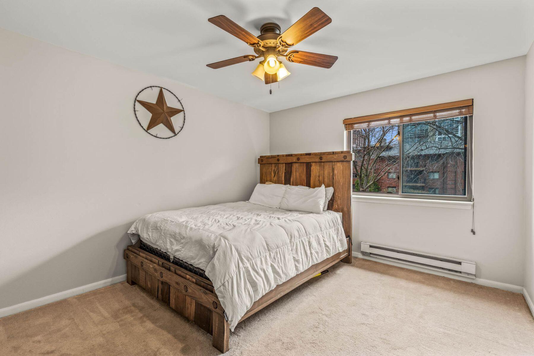 1108 N St 231