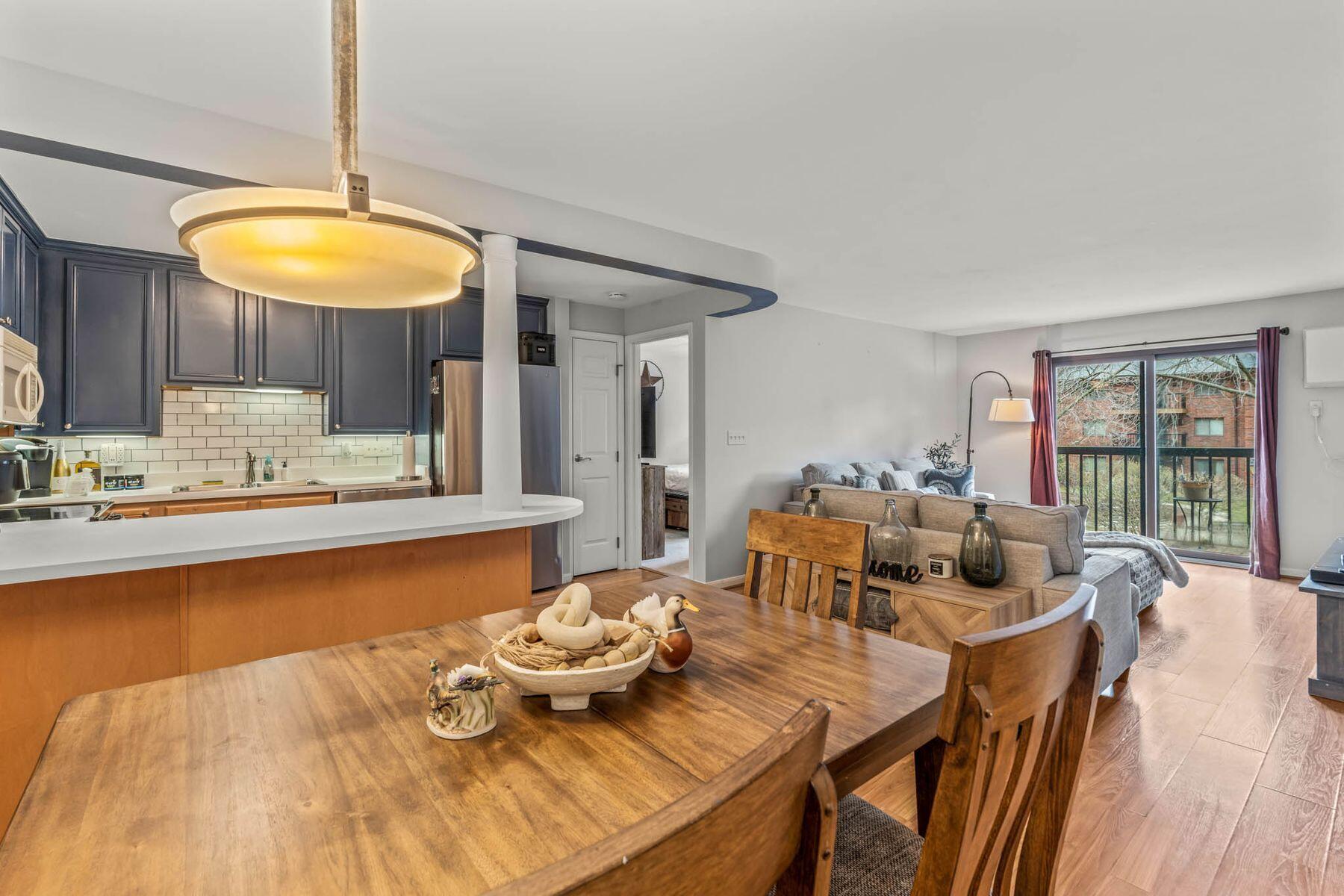 1108 N St 231