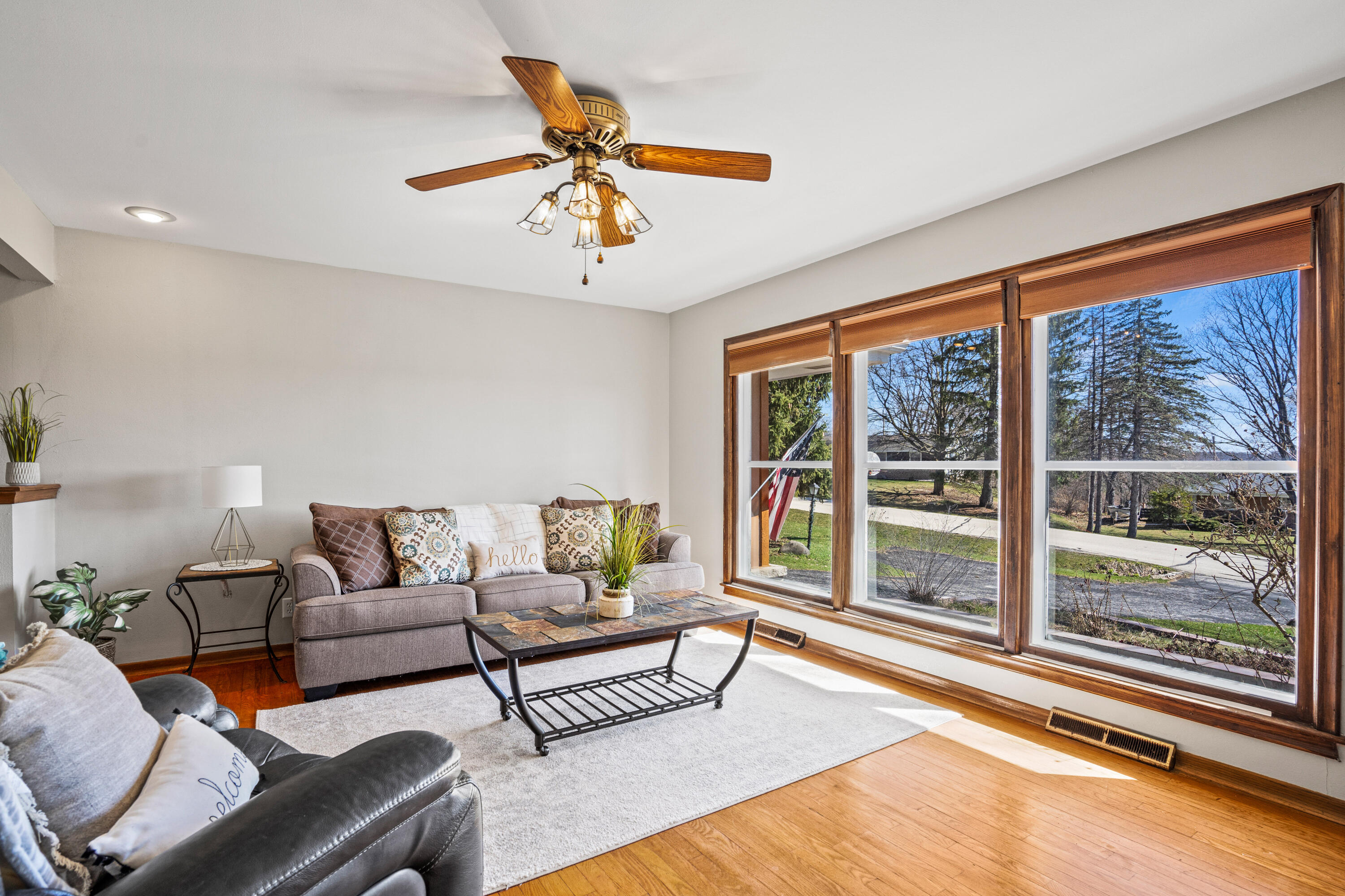 1205 Sunnycrest Dr