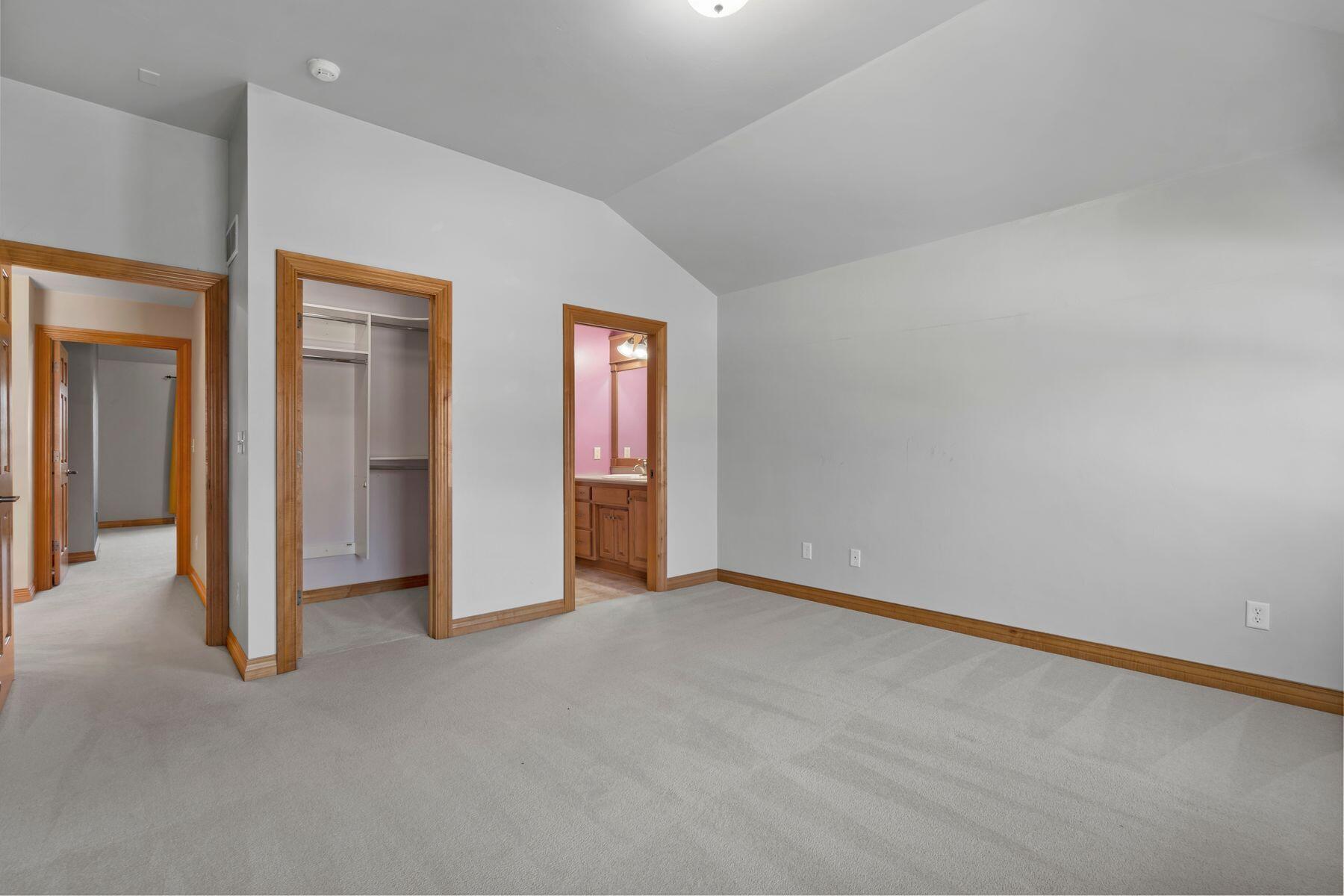 2865 Shelter Creek Ct