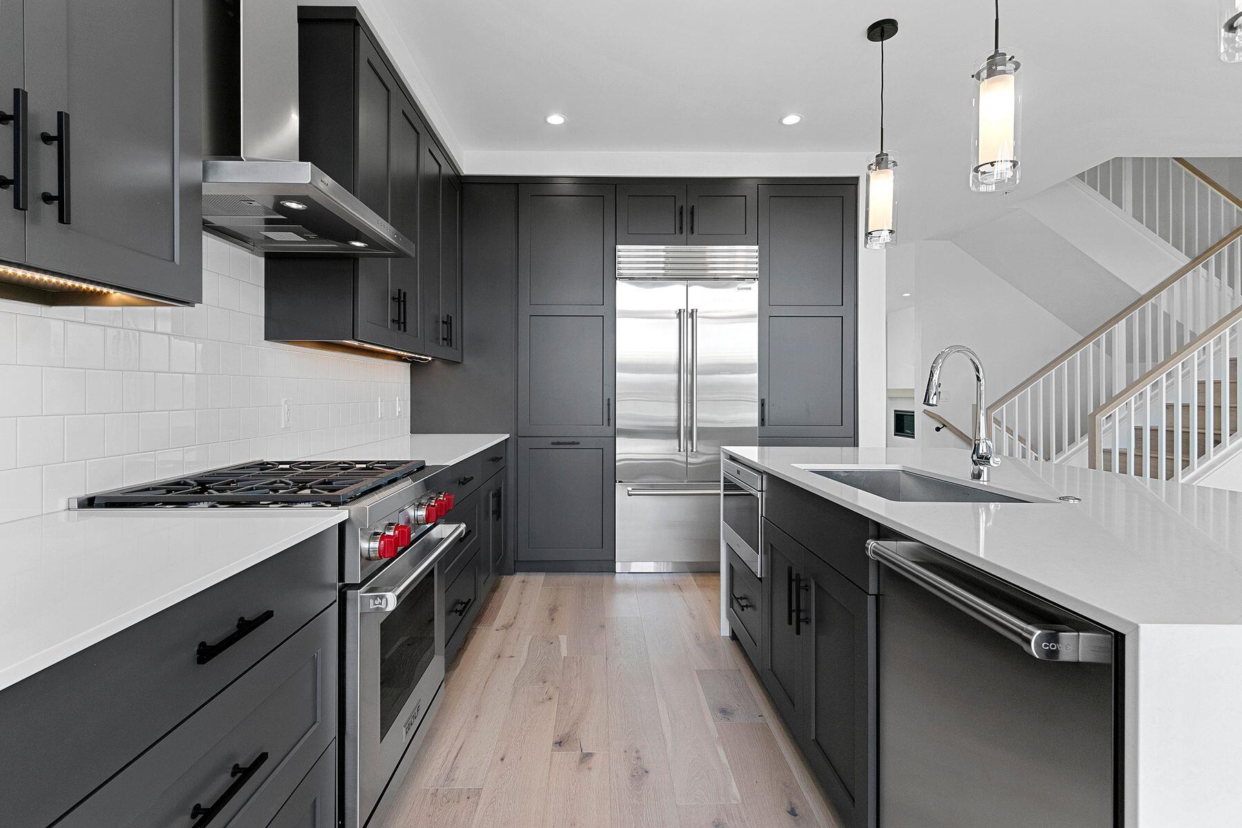 1152 Brookwood Dr