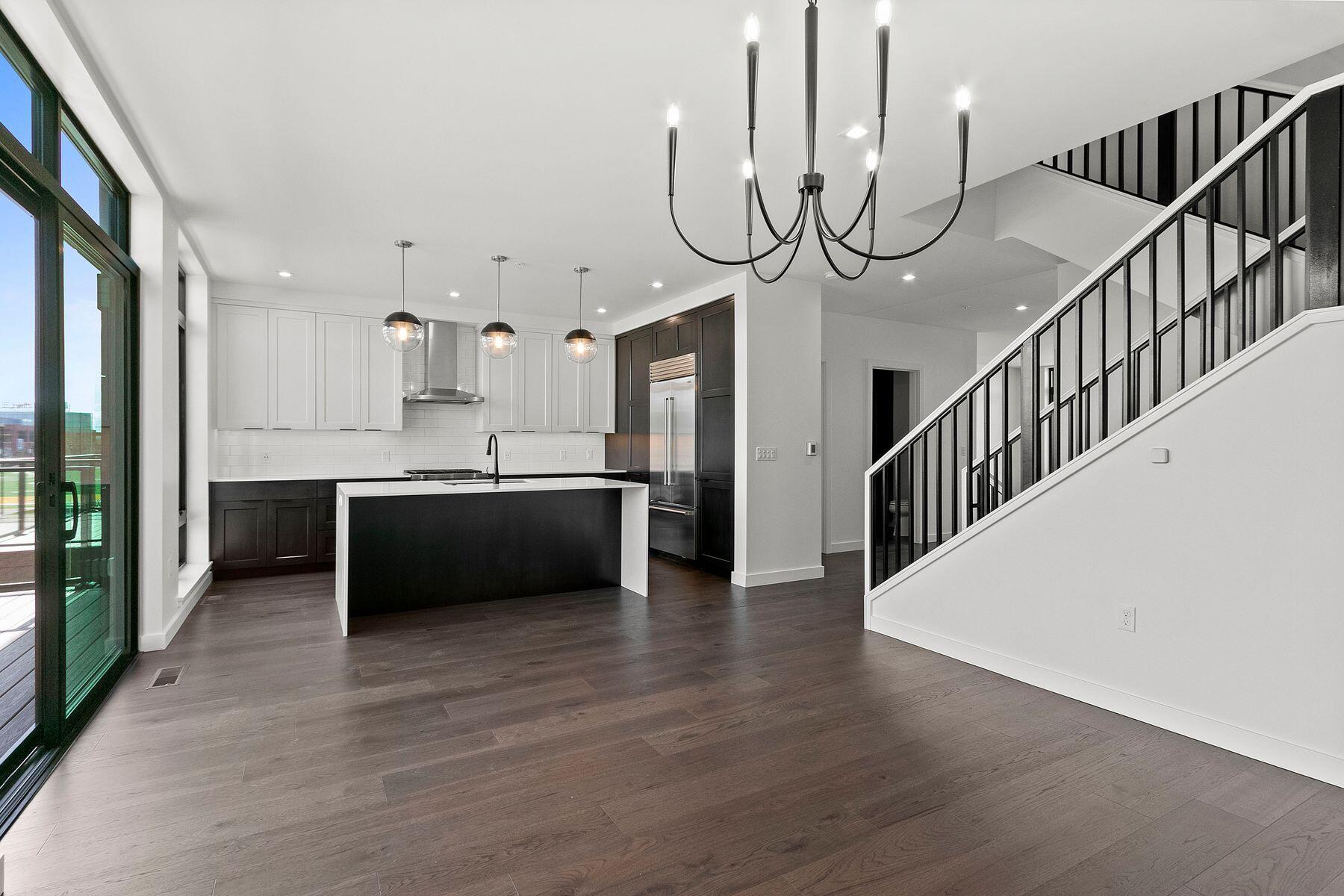 1154 Brookwood Dr