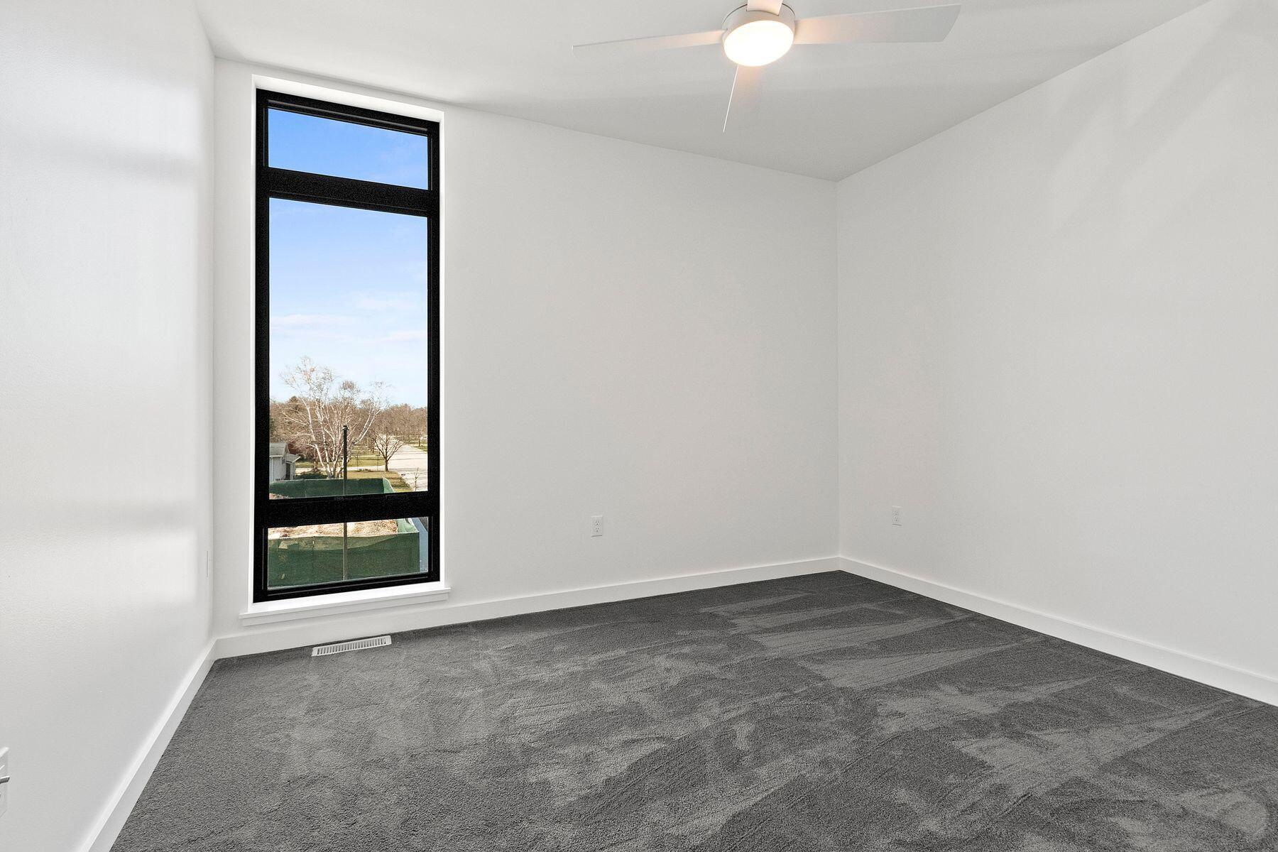 1154 Brookwood Dr