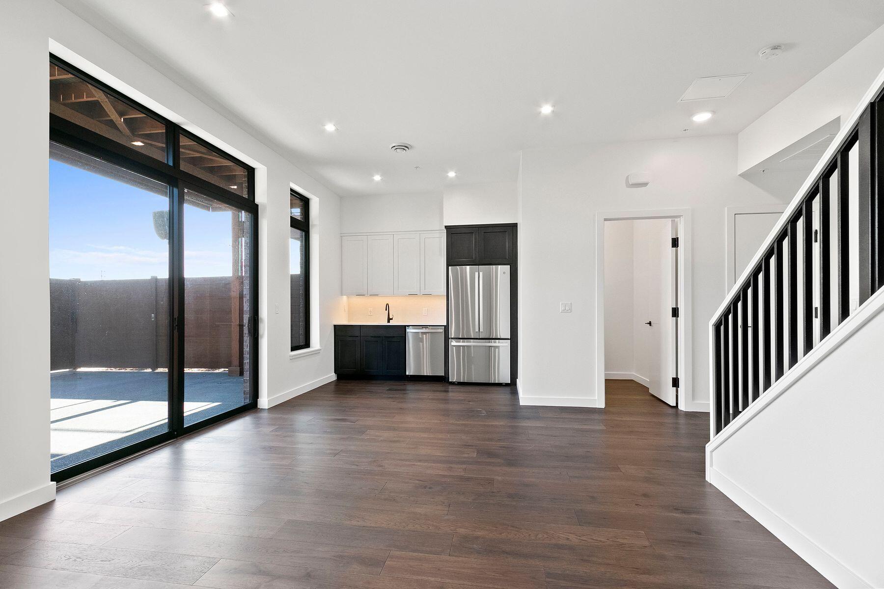 1154 Brookwood Dr