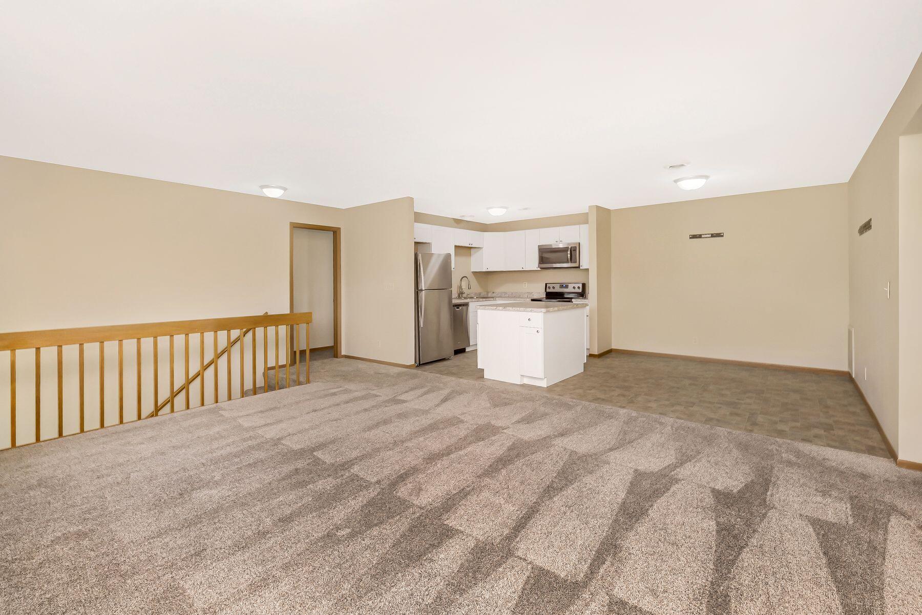 7240 Mariner Dr 2