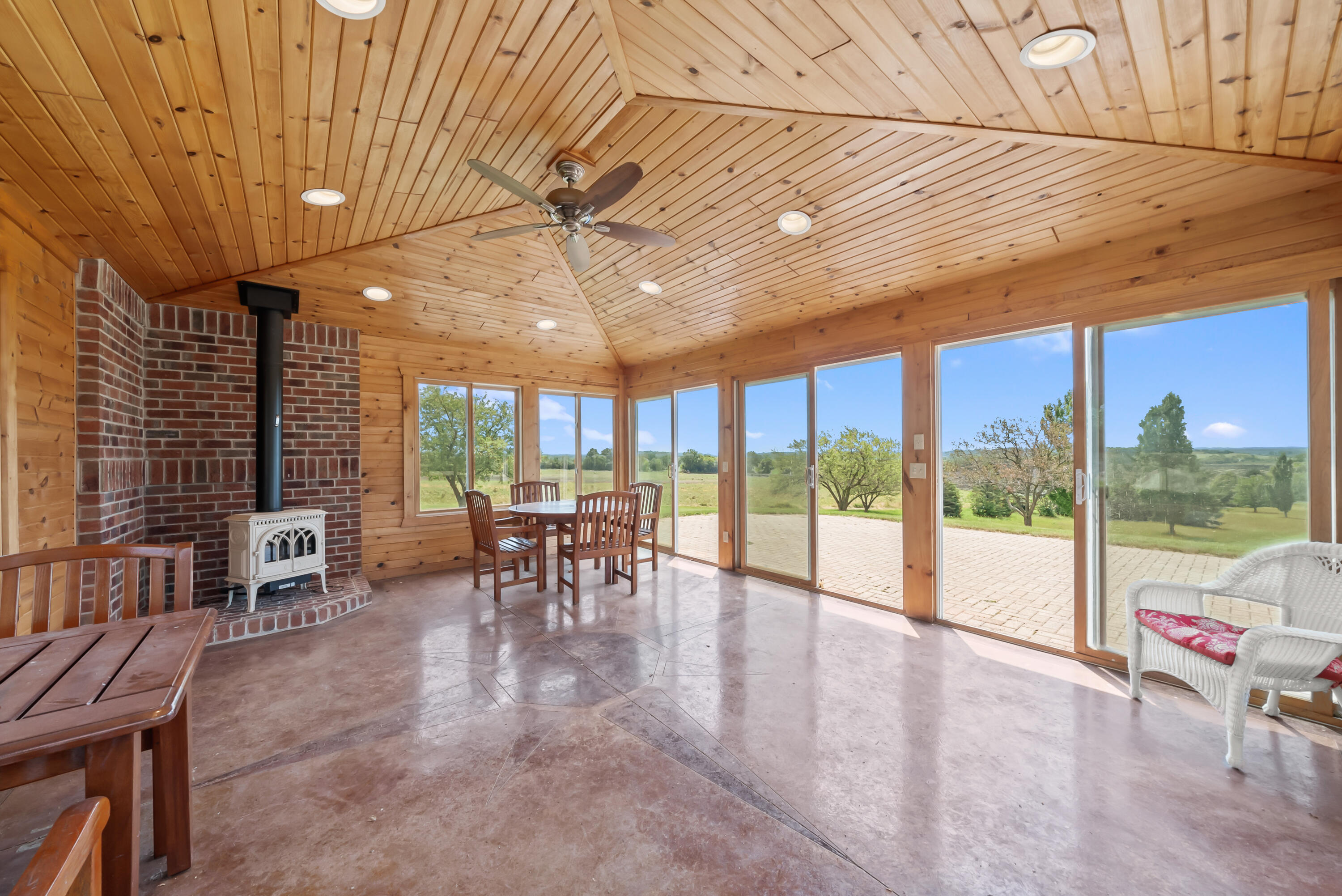 W811 Highway 11 -