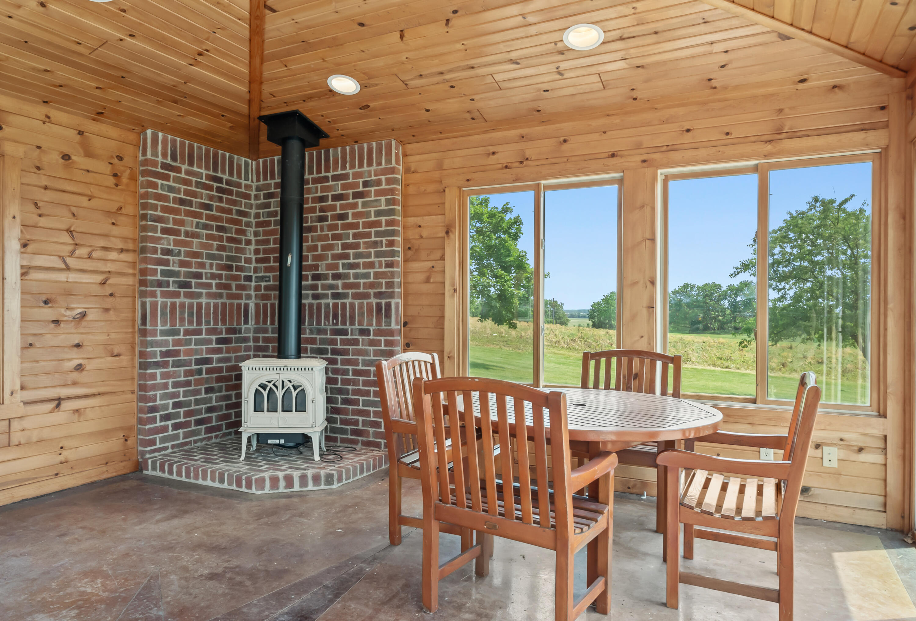 W811 Highway 11 -