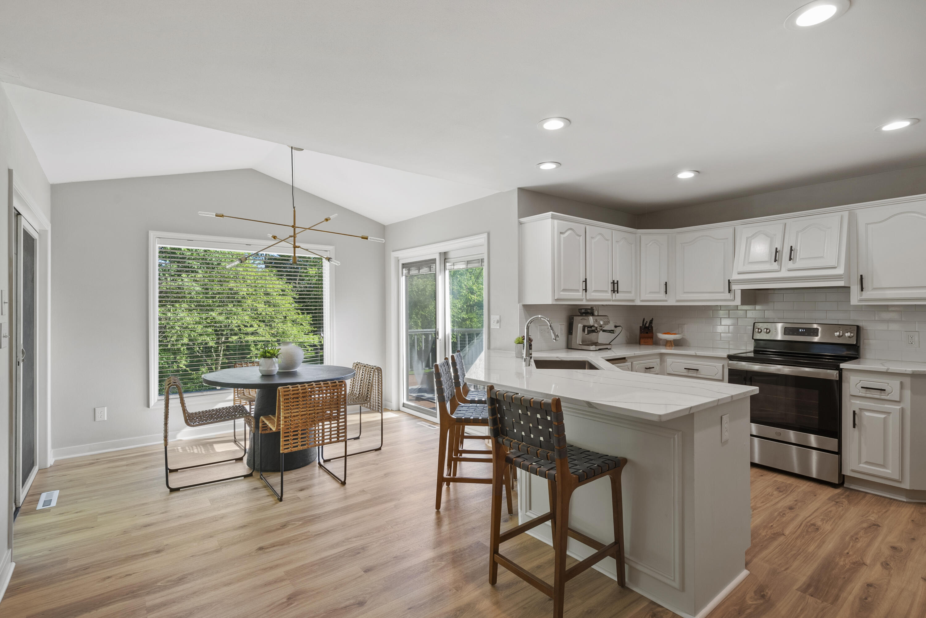 13065 W Wade Dr