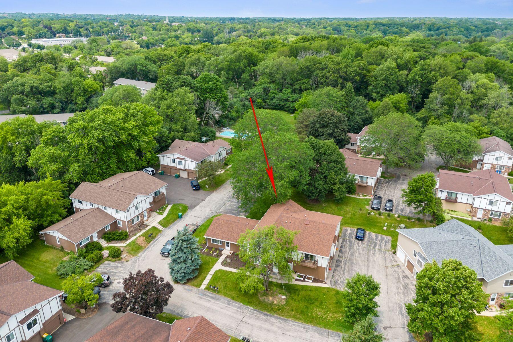 N19W5340 Pierce Ct