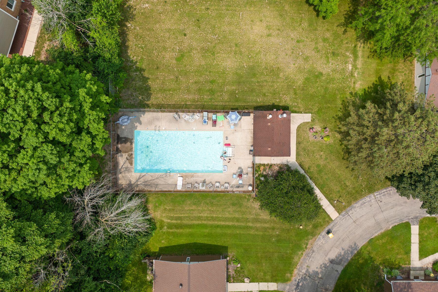 N19W5340 Pierce Ct