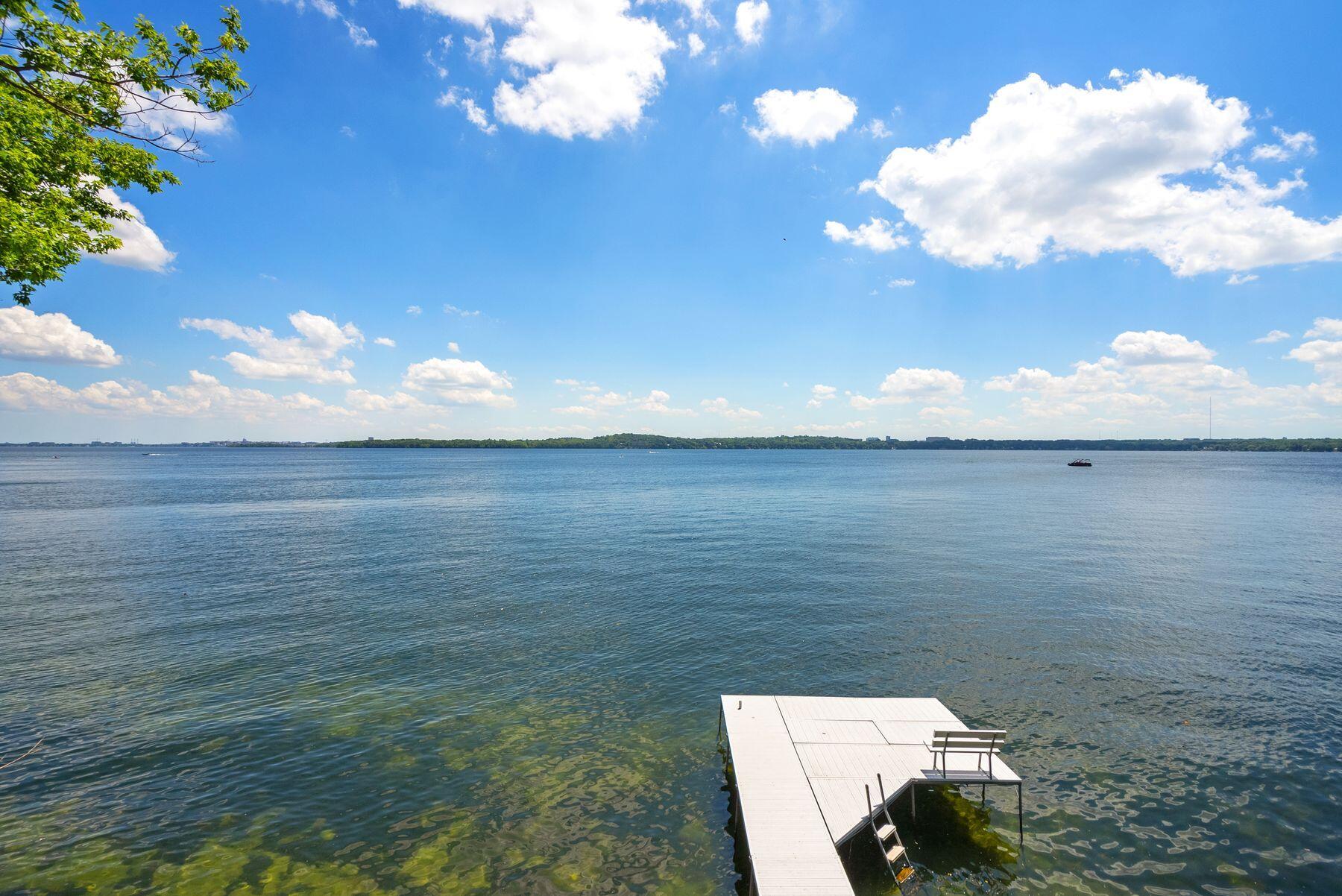 4713 County Highway M -