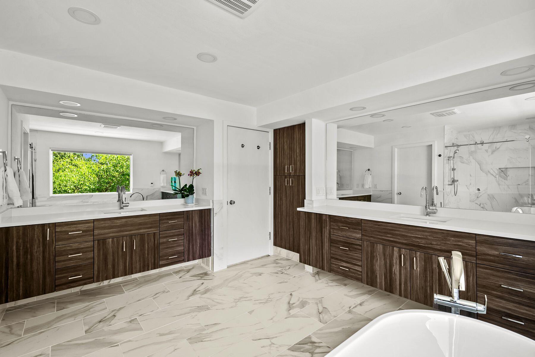 4713 County Highway M -