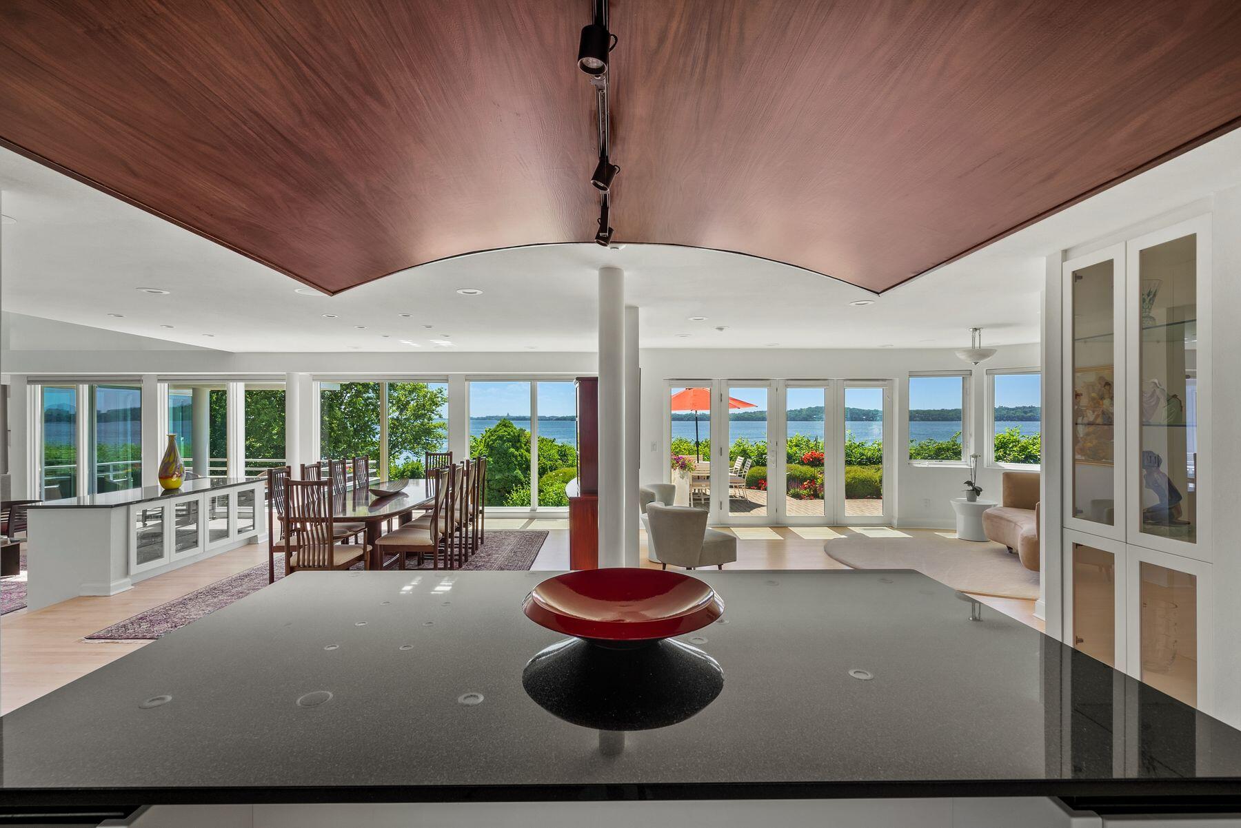 4713 County Highway M -