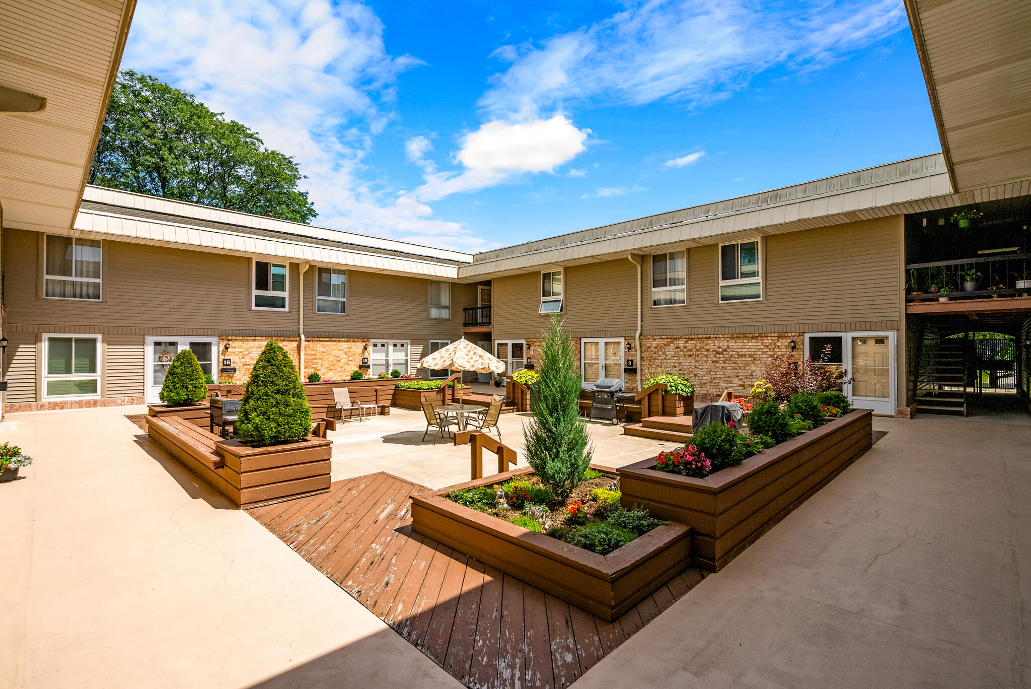 11910 W Mill Rd 16