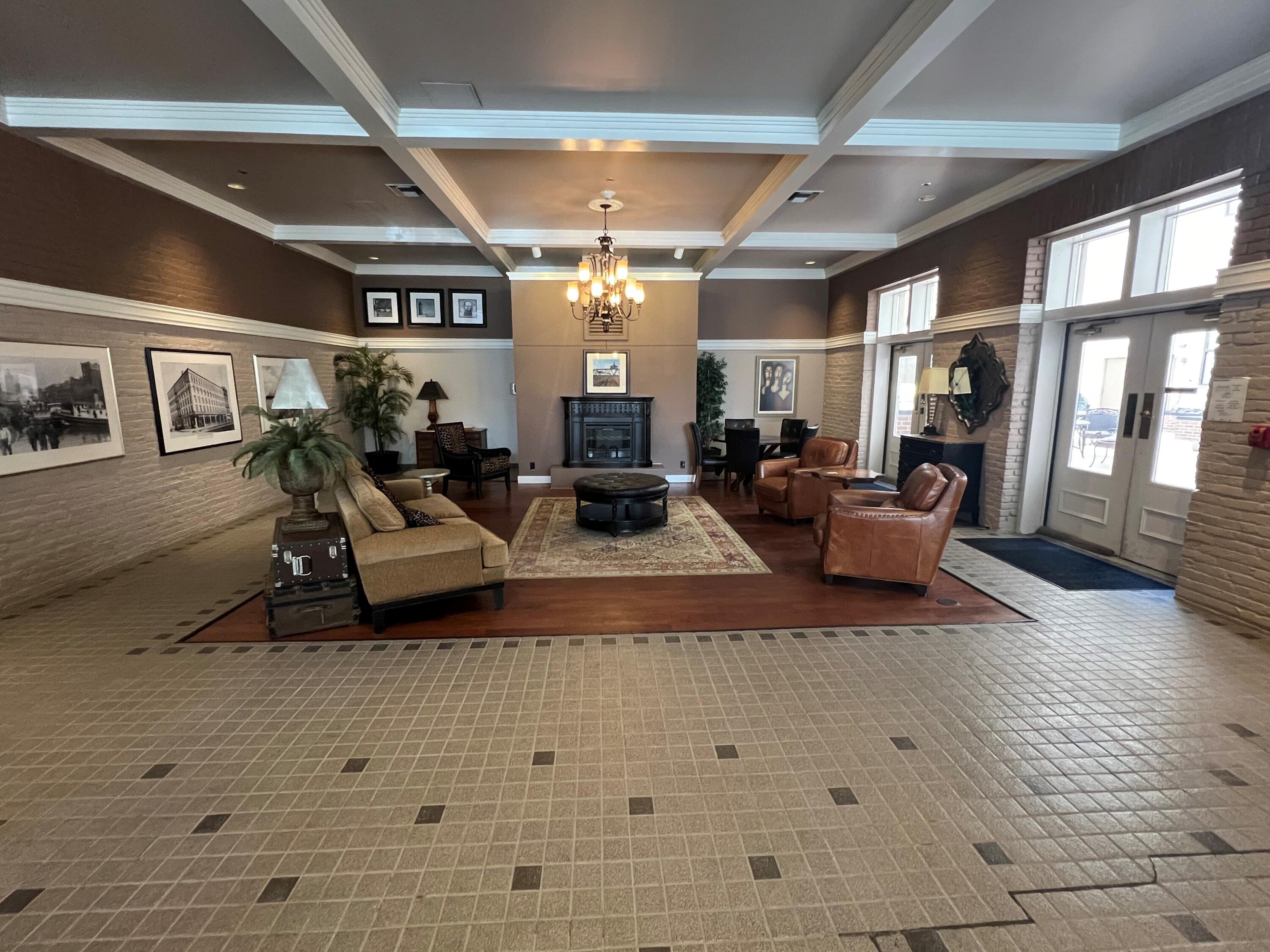 234 N Broadway - 215