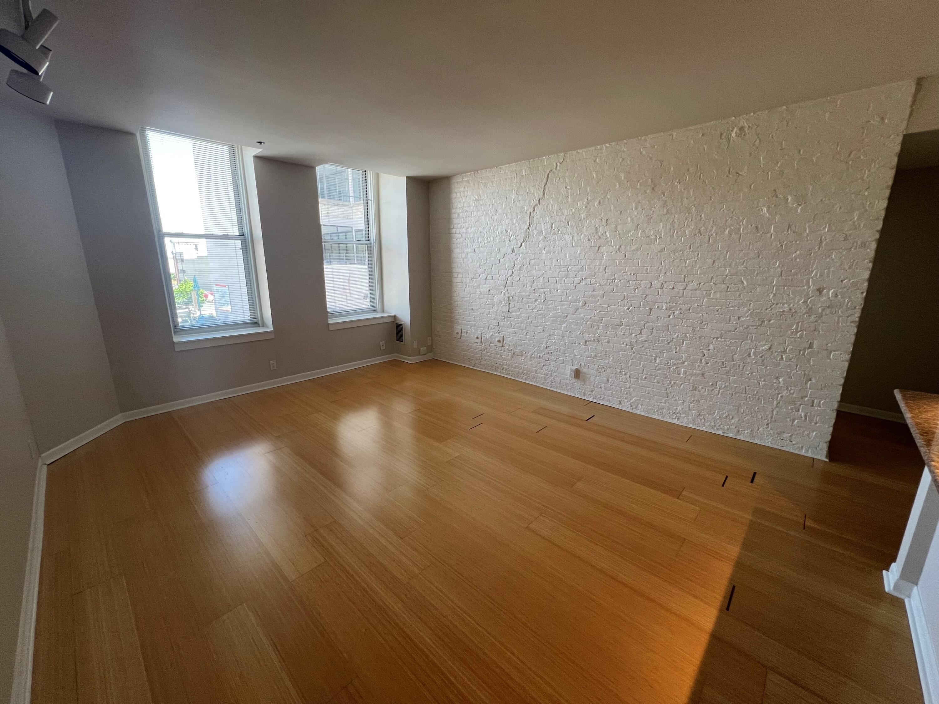 234 N Broadway - 215
