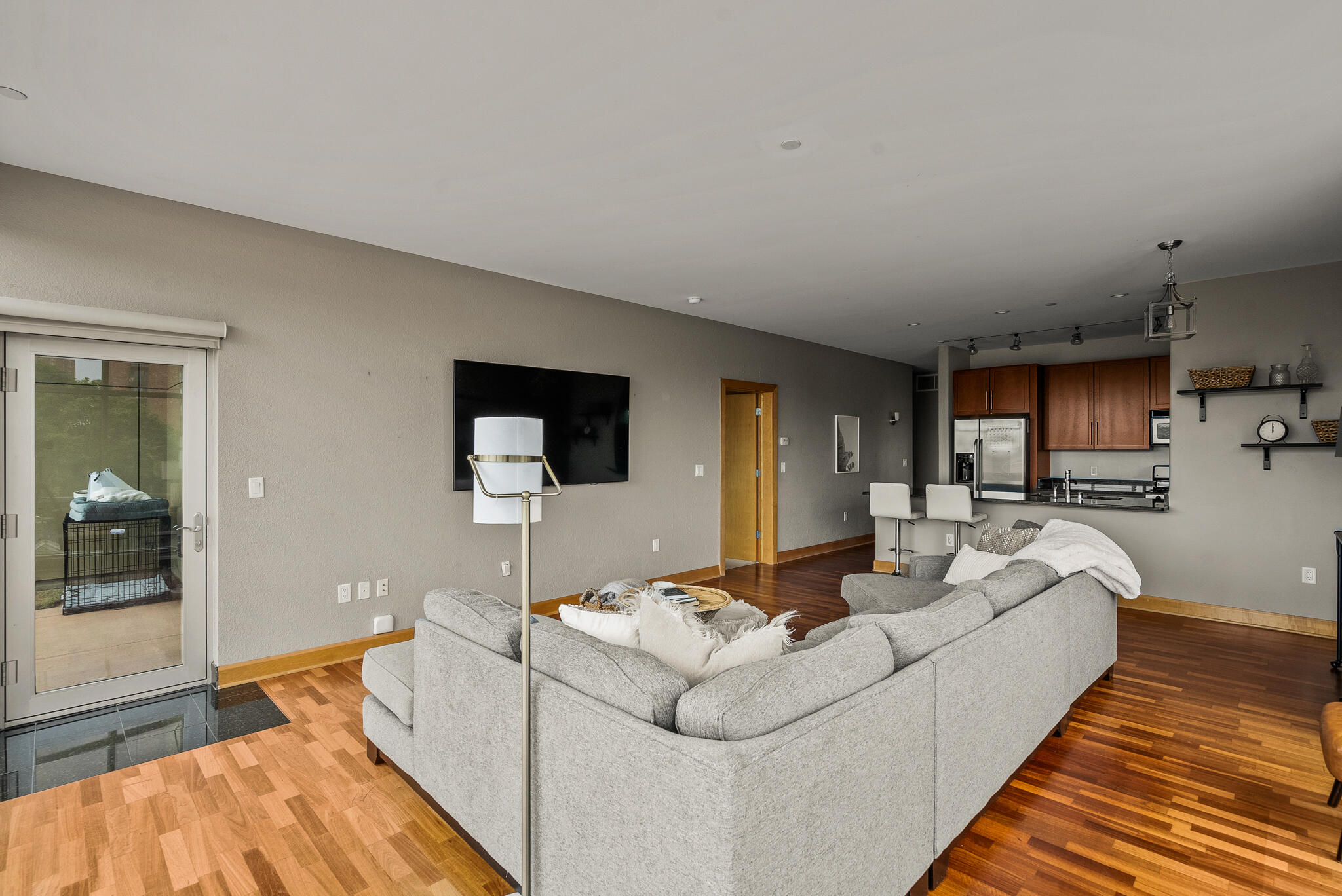 1550 E Royall Pl 409