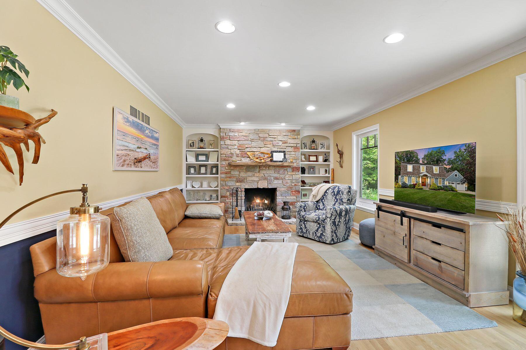 1629 Evergreen Ln