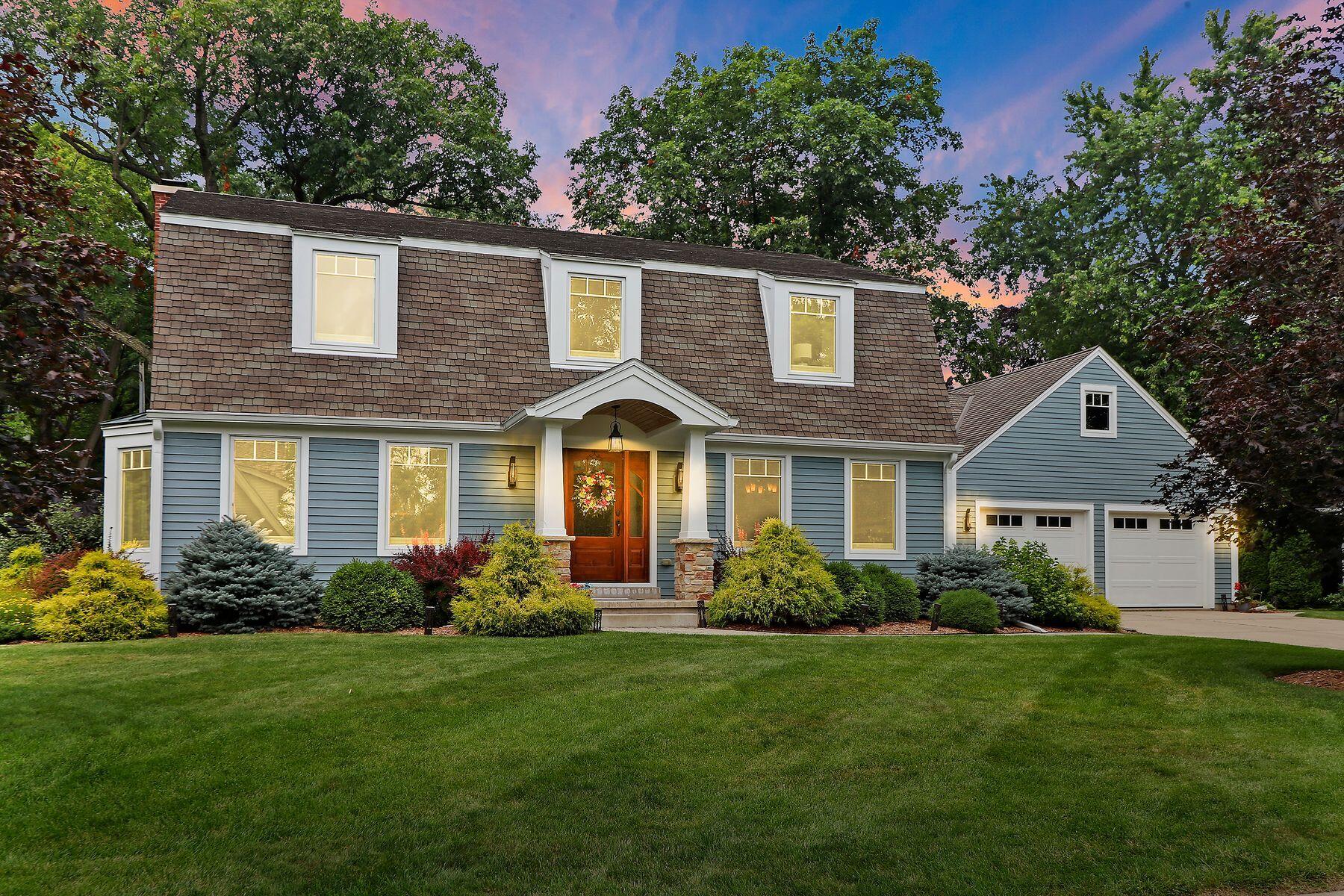 1629 Evergreen Ln