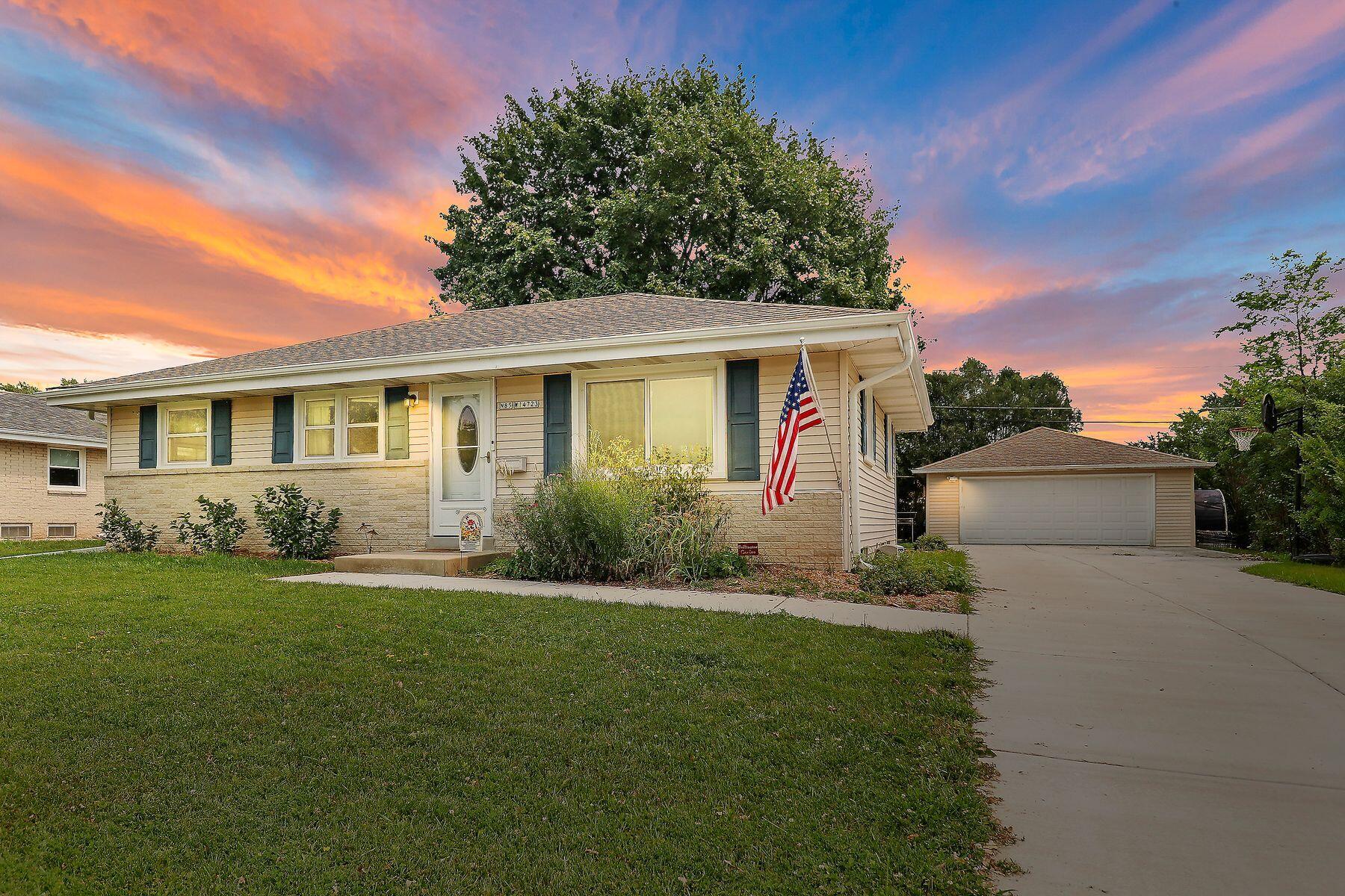 N85W14723 Macarthur Dr
