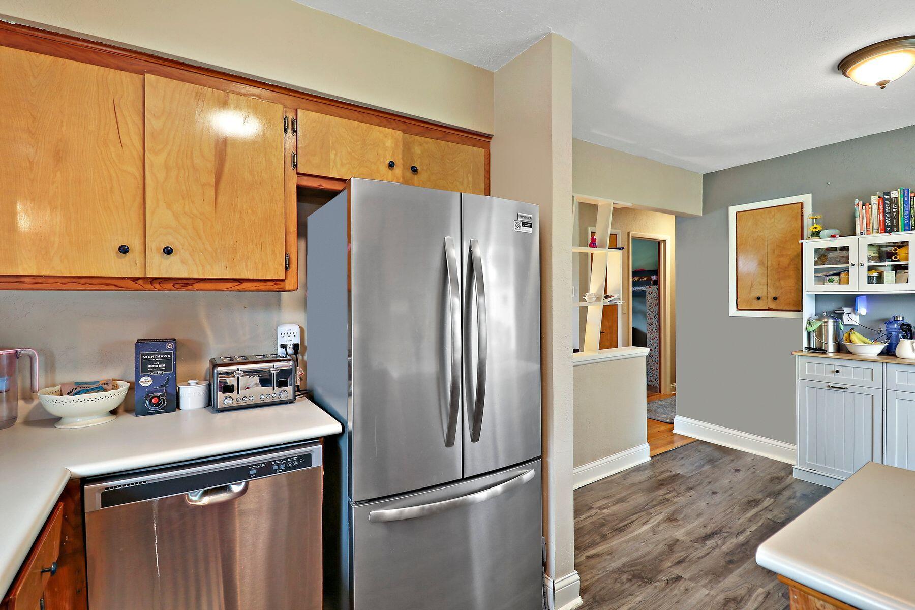 N85W14723 Macarthur Dr